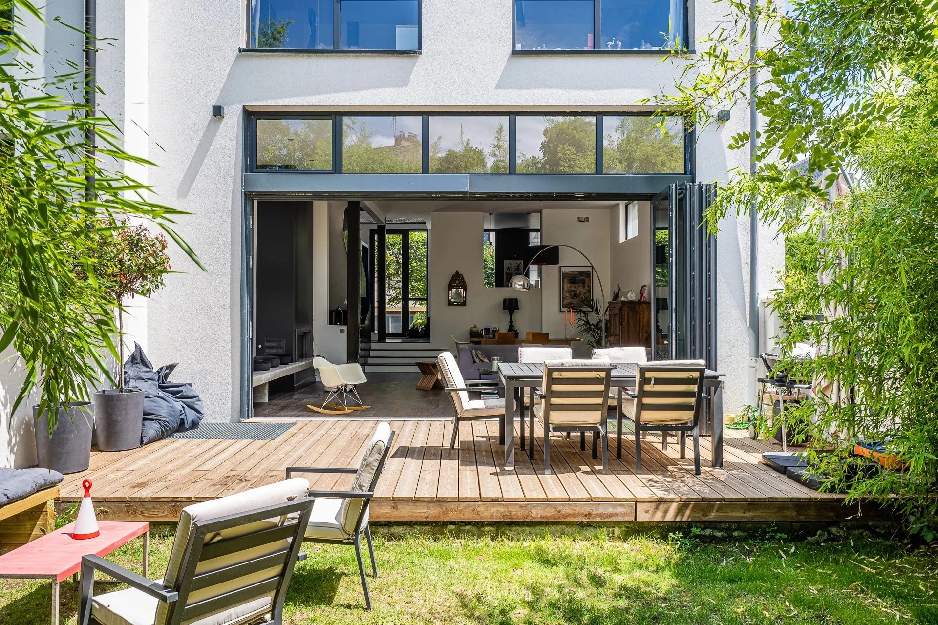 Advantages of property