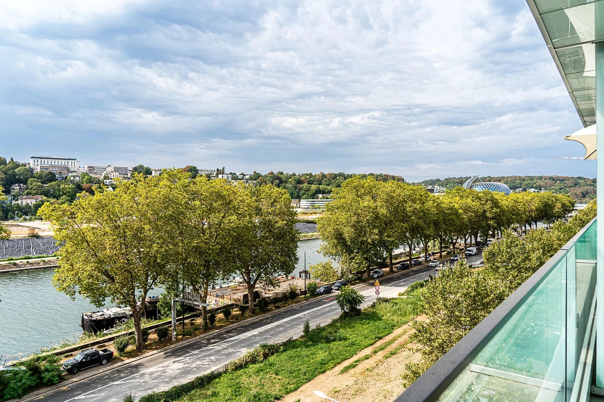 Advantages of property