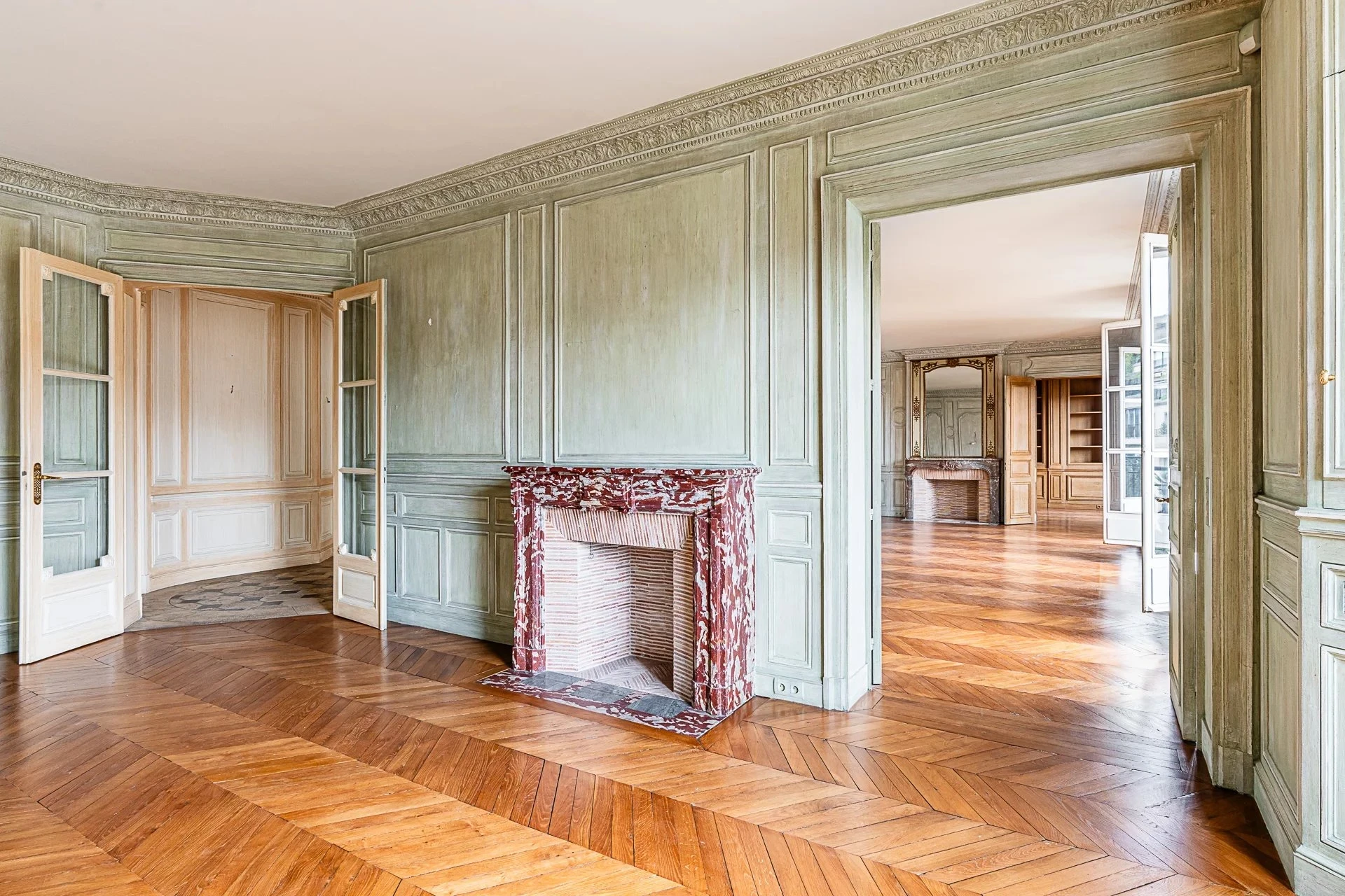 Advantages of property