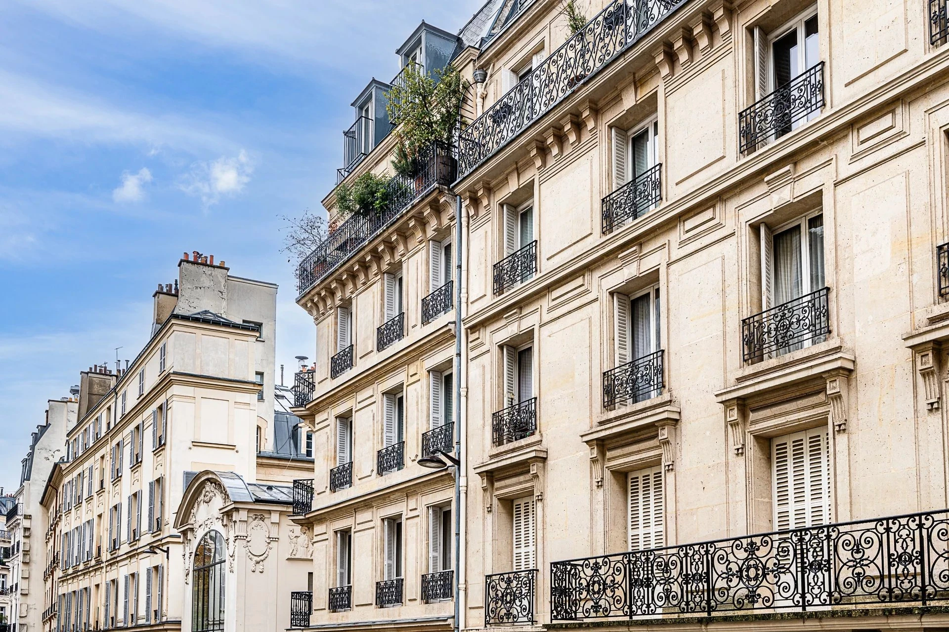 Elegant apartment in immaculate condition