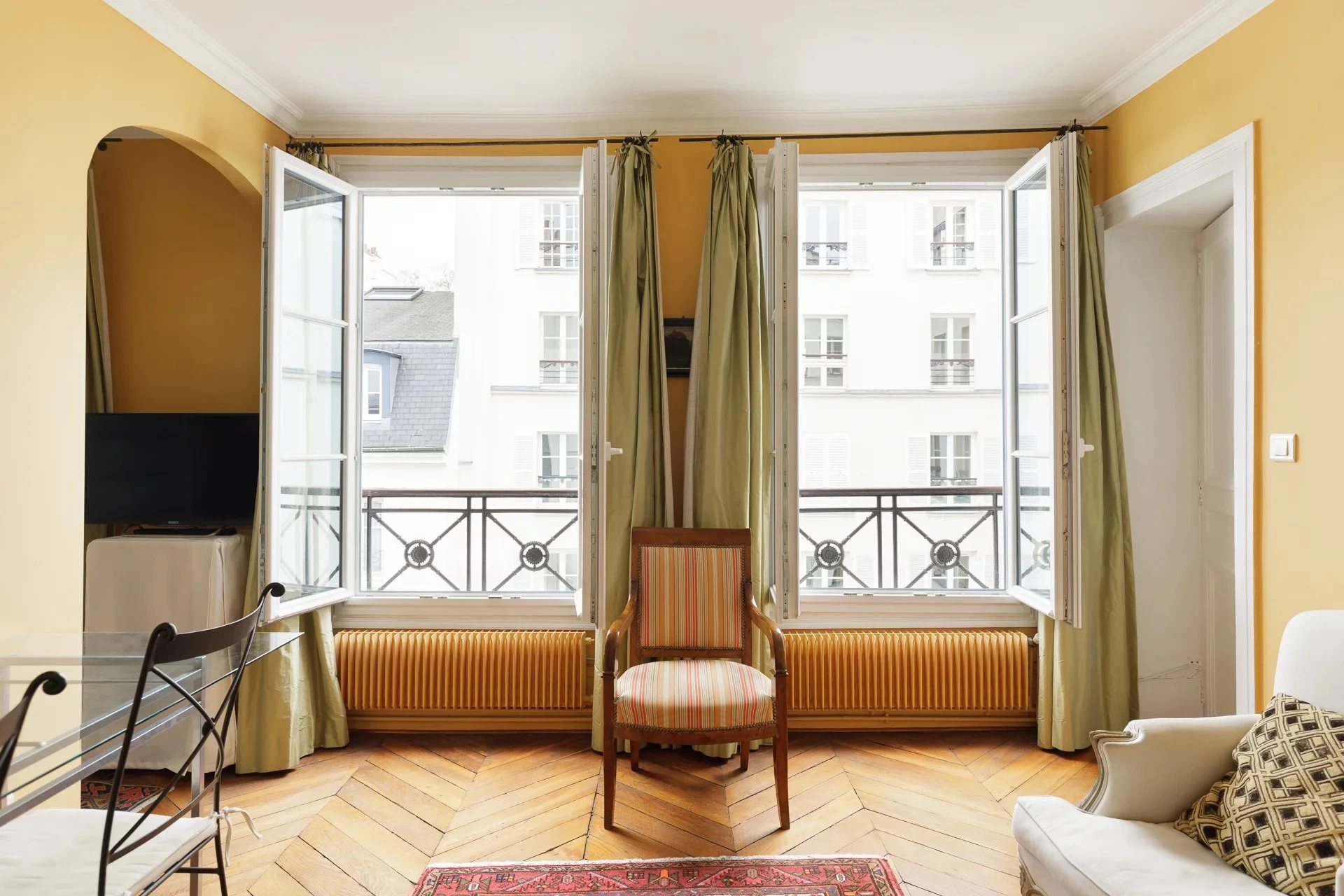 Advantages of property