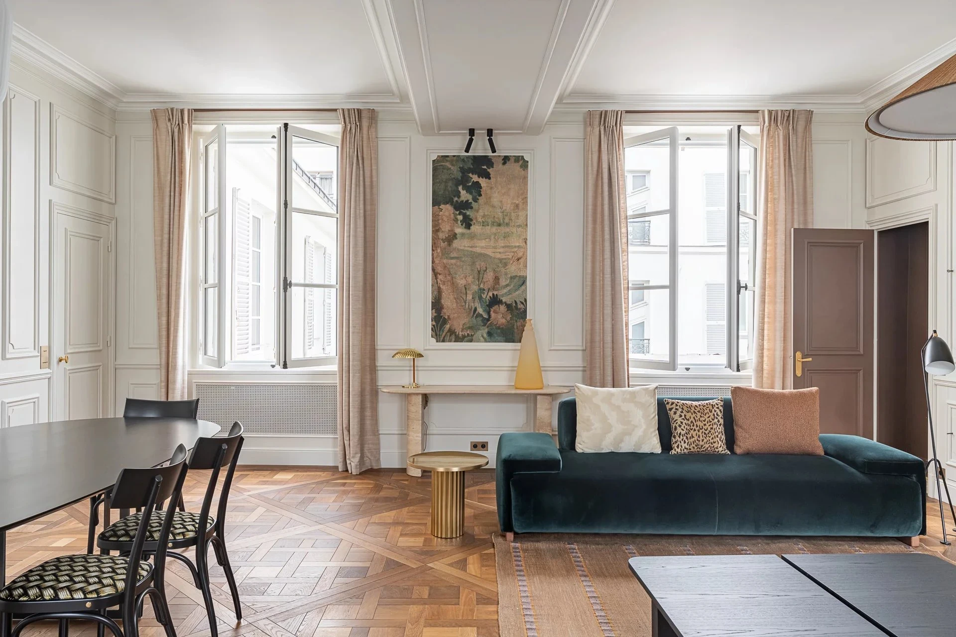 Apartement like a house