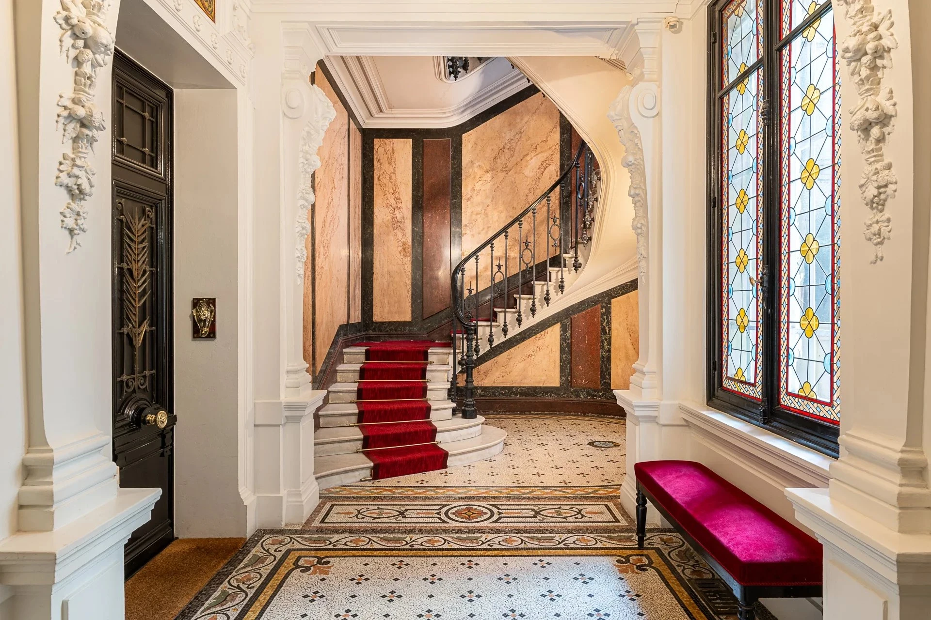 Picture of property: Exceptional apartment with fantastic views 4