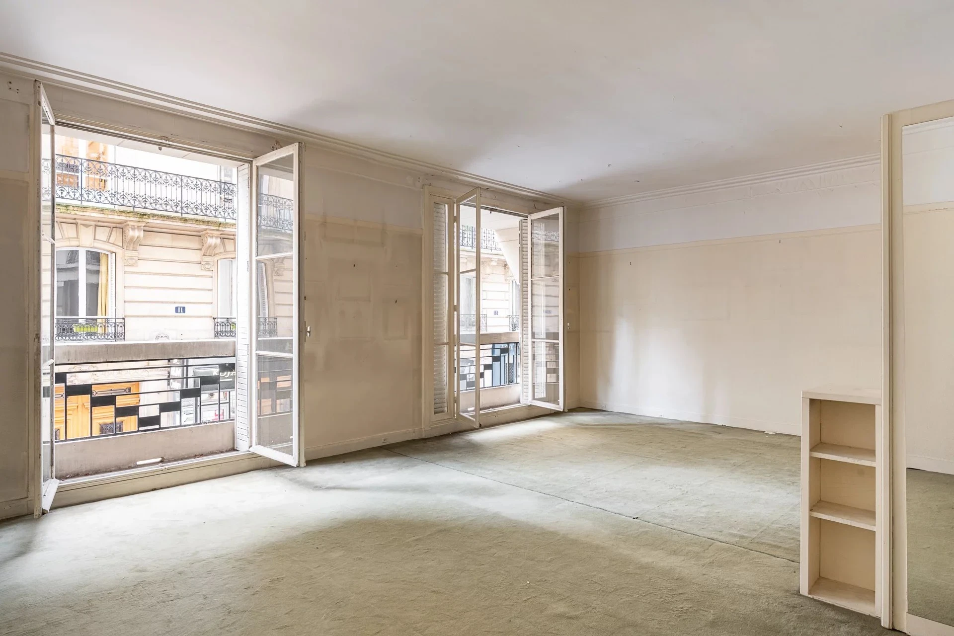 Advantages of property