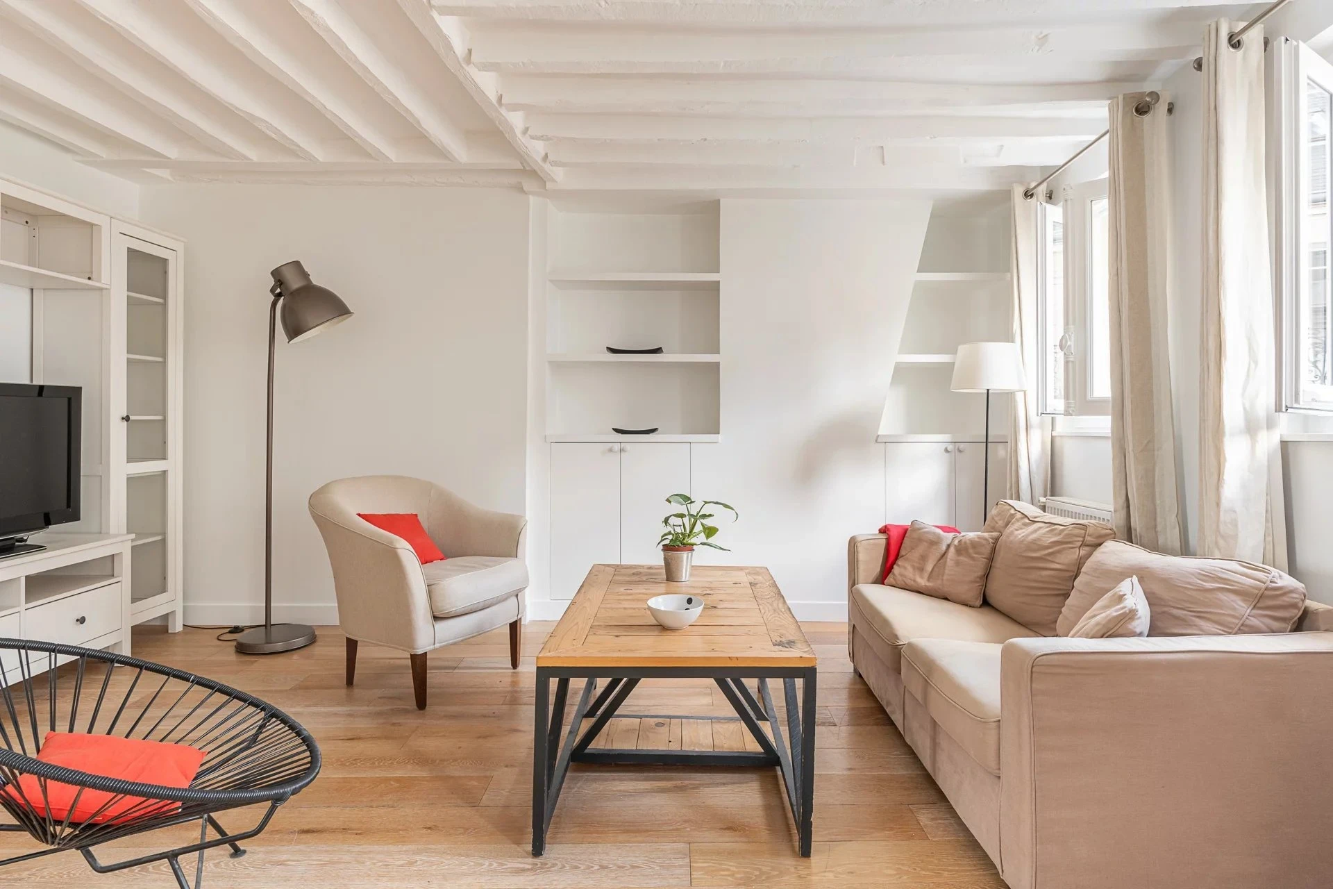 Advantages of property