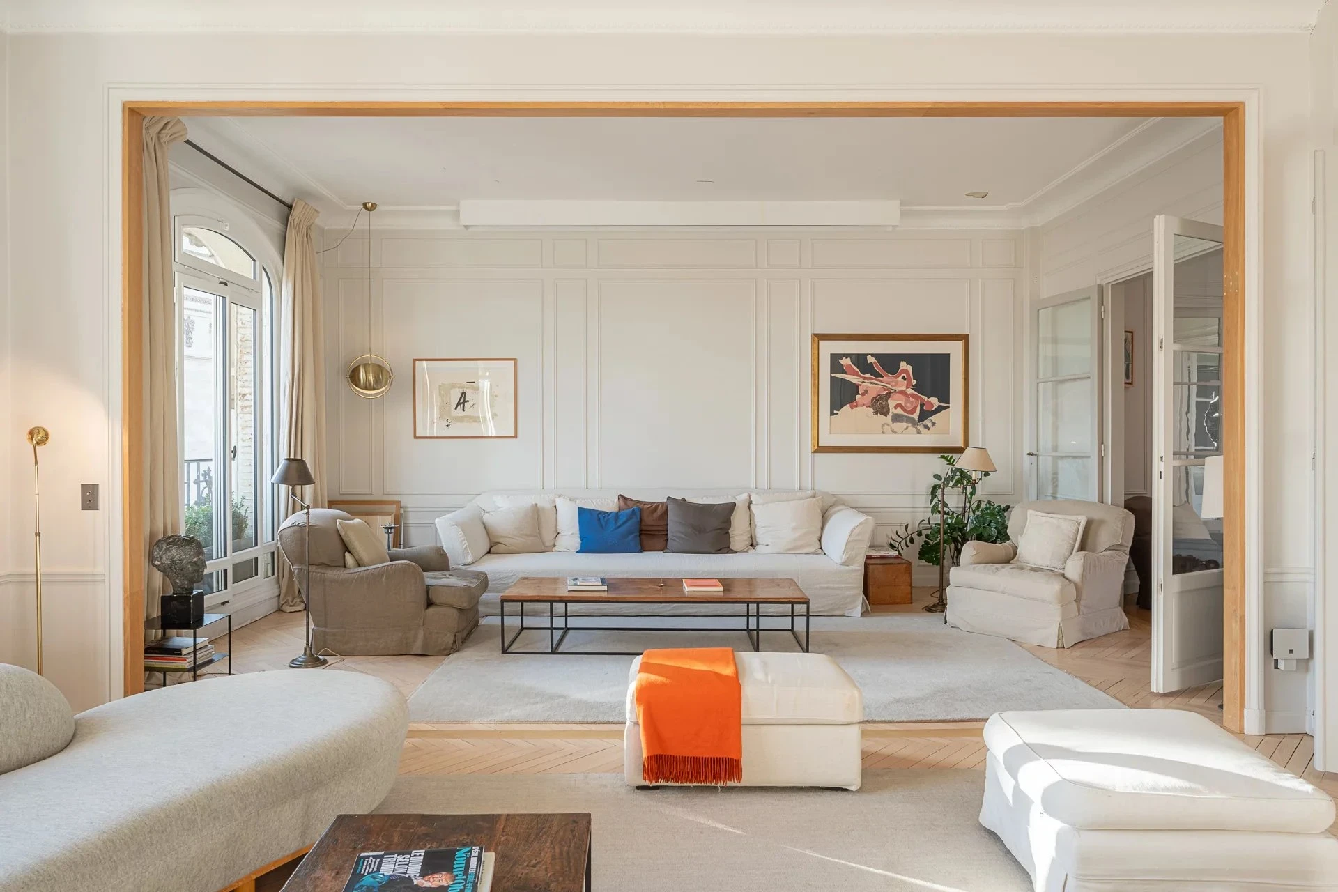 Picture of property: In the most stunning building on Place du Panthéon 5