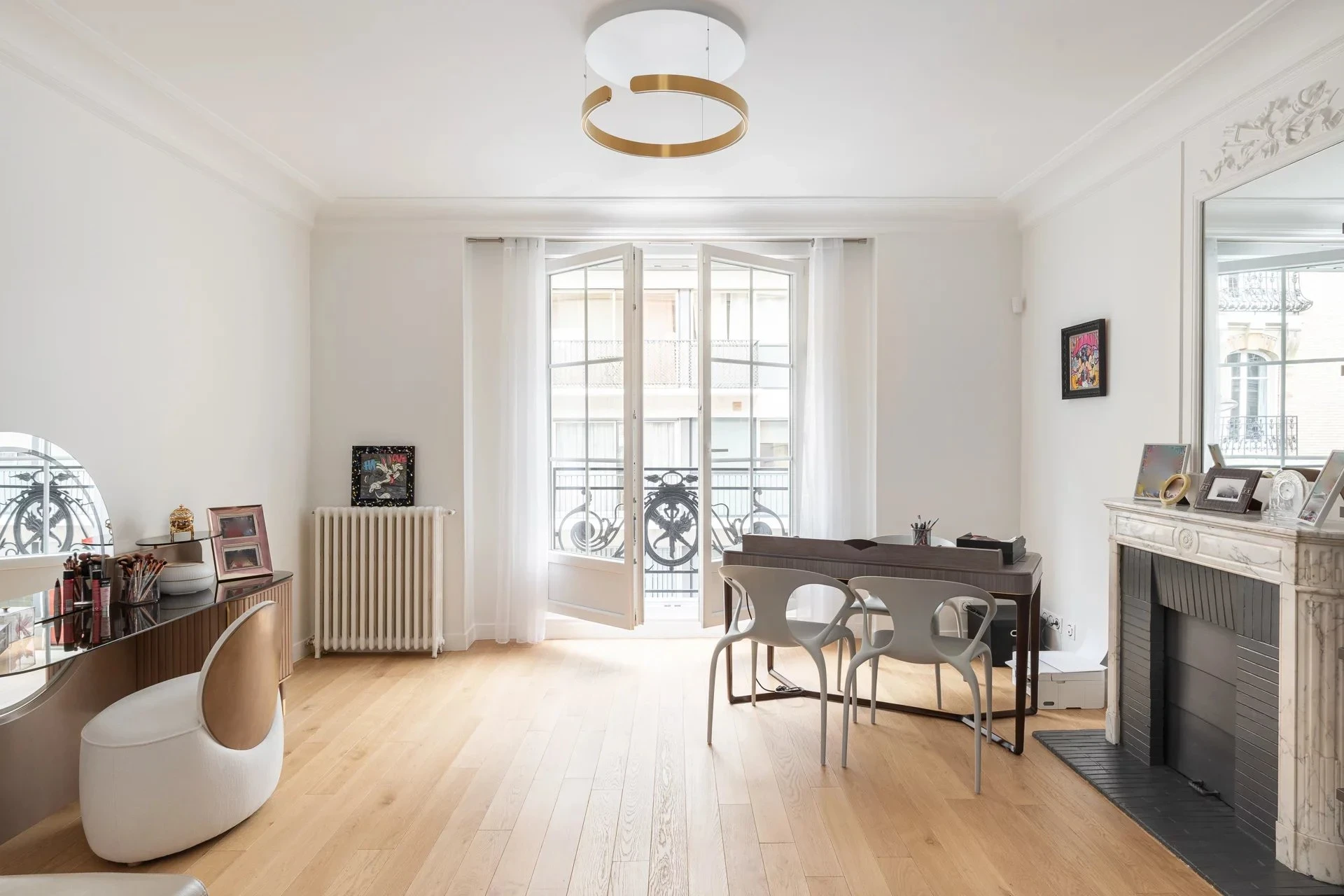 Picture of property: Fully renovated private mansion 6