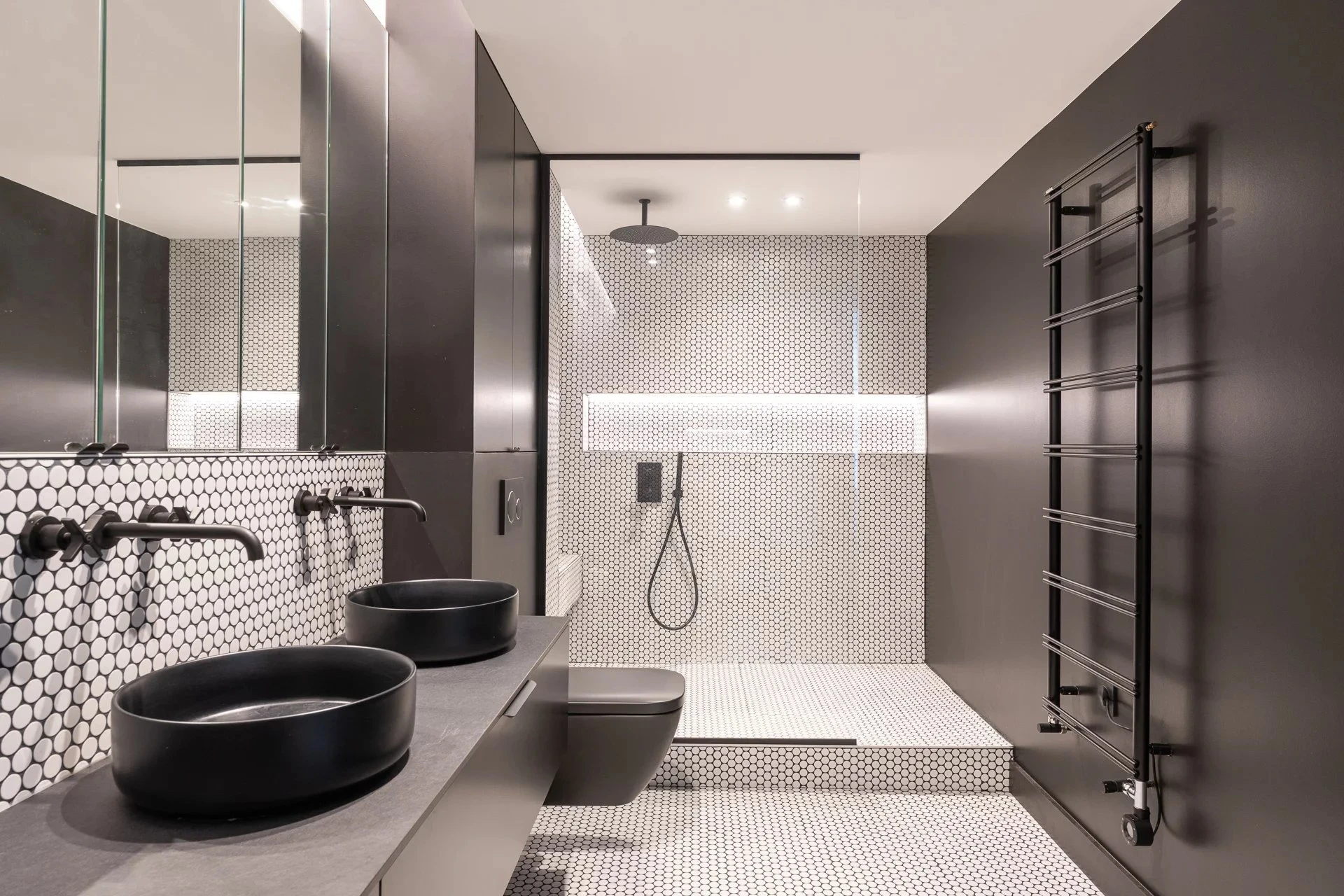 Picture of property: Close to the Seine 10