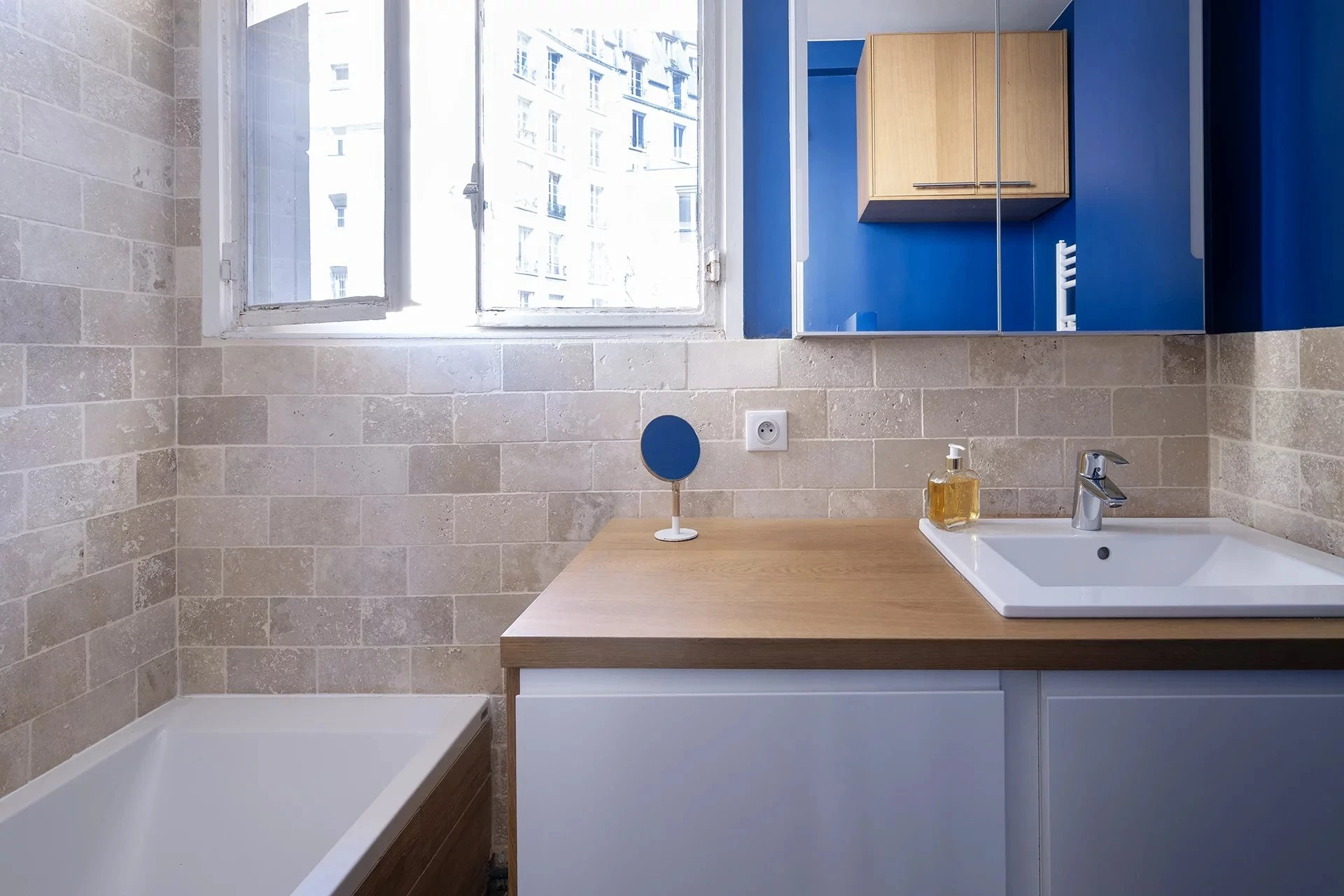 Picture of property: Bright, top-floor duplex apartment 7