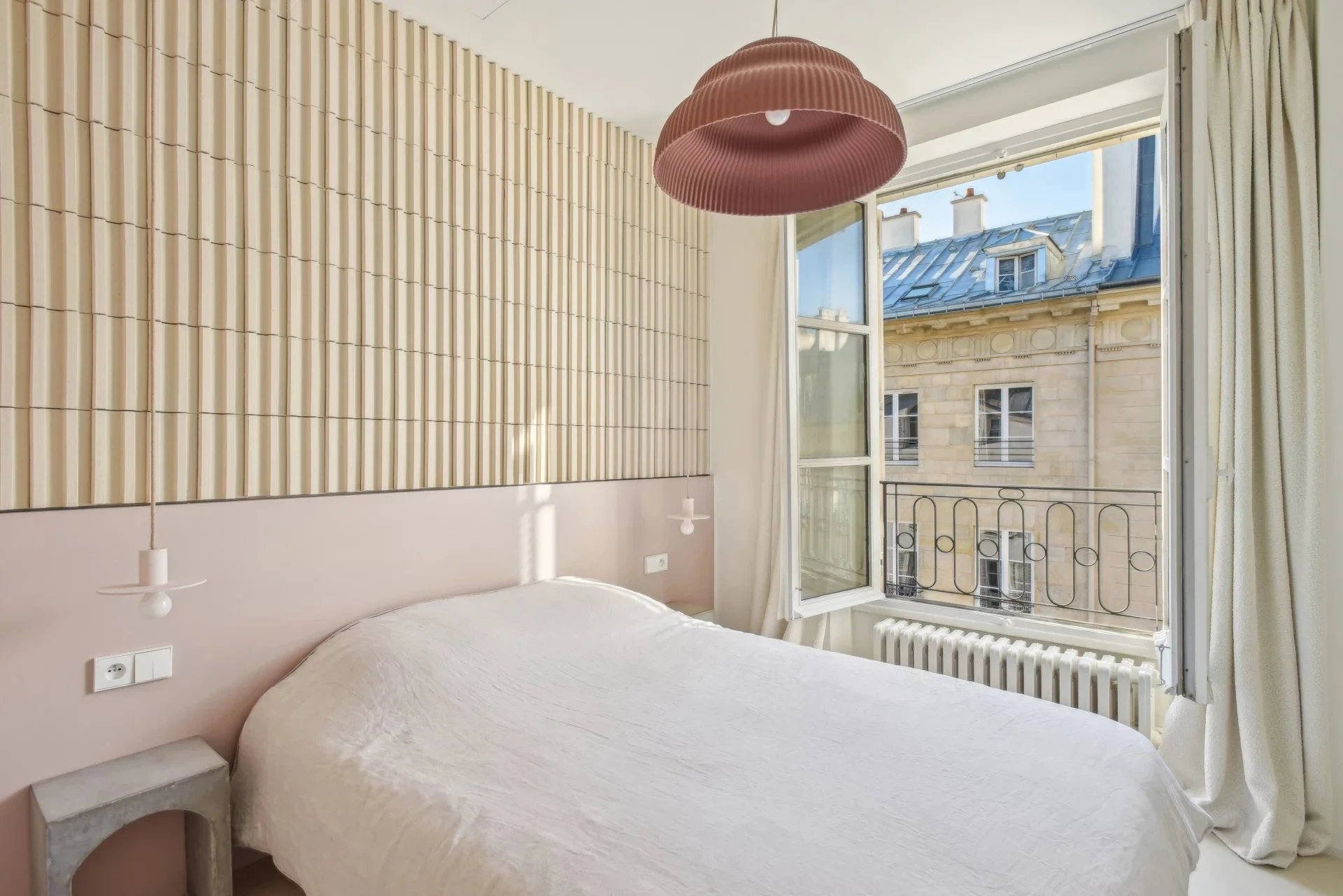 Picture of property: Ideal pied-à-terre 10