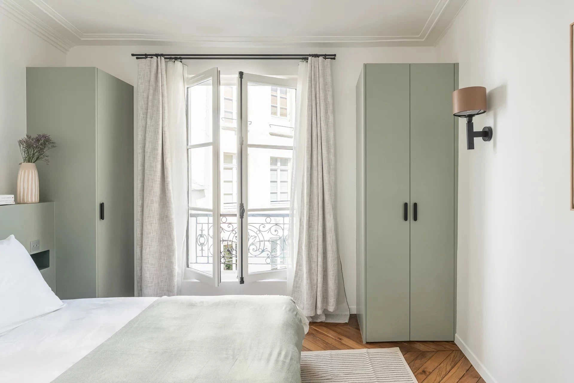 Picture of property: Between a tree-lined courtyard and garden 8