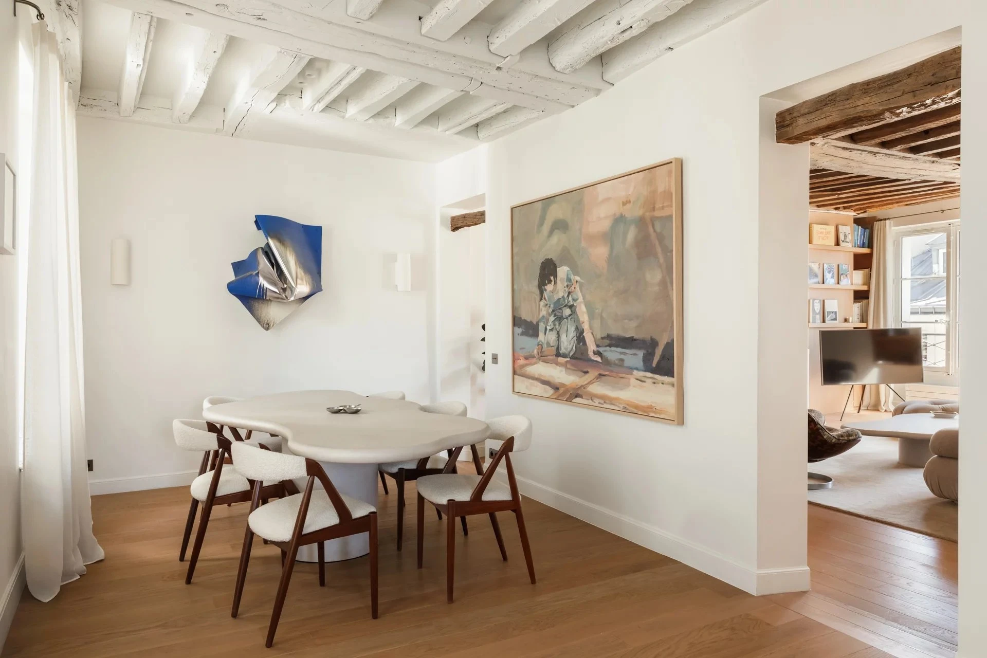 Image du bien : Appartement rénové à Saint-Germain des Prés 2