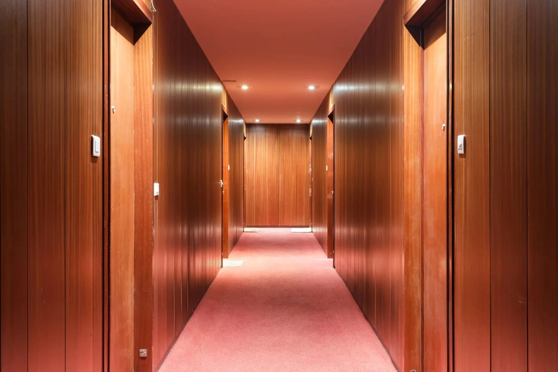 Picture of property: In the sought-after Saint Cloud area 7