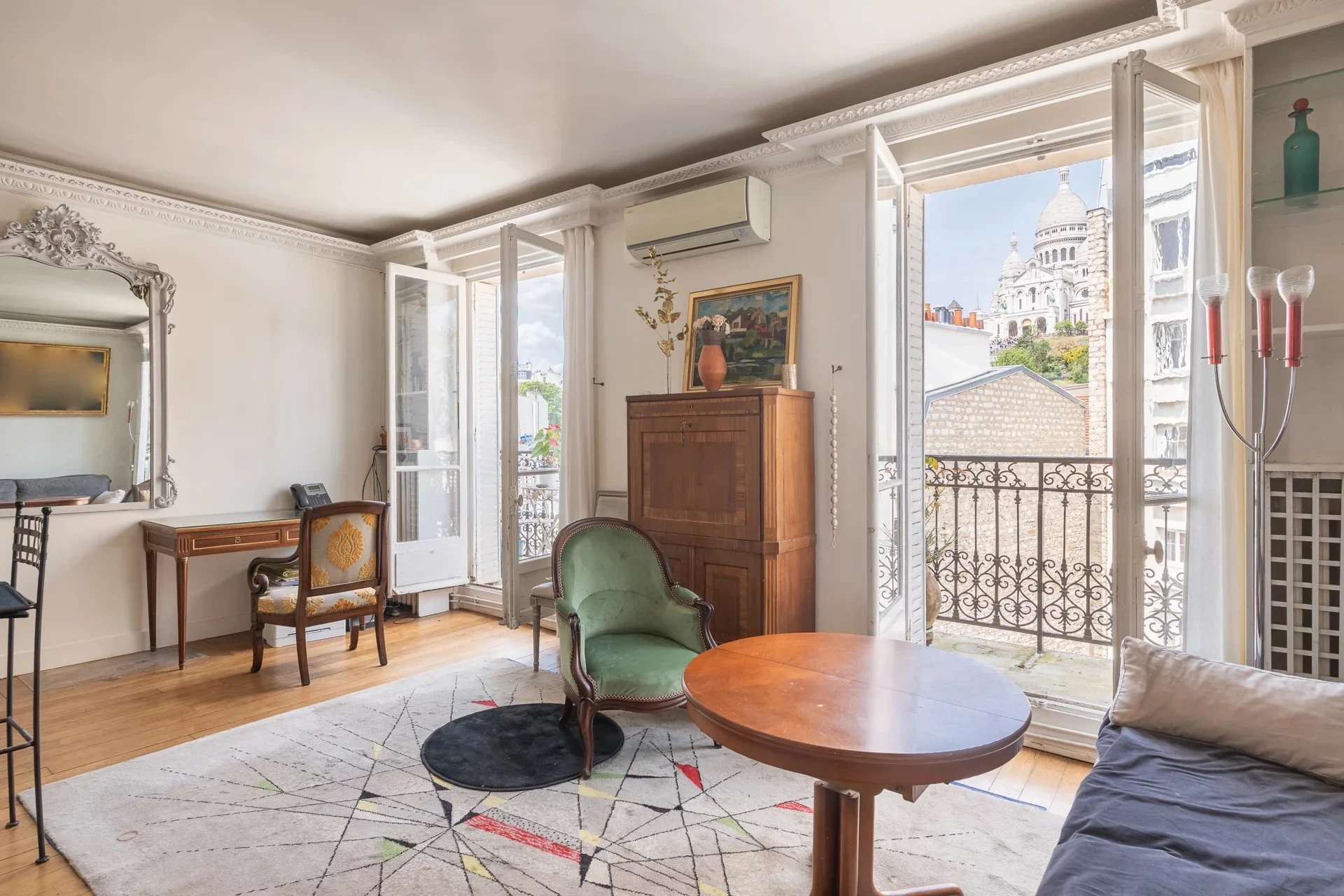 Advantages of property