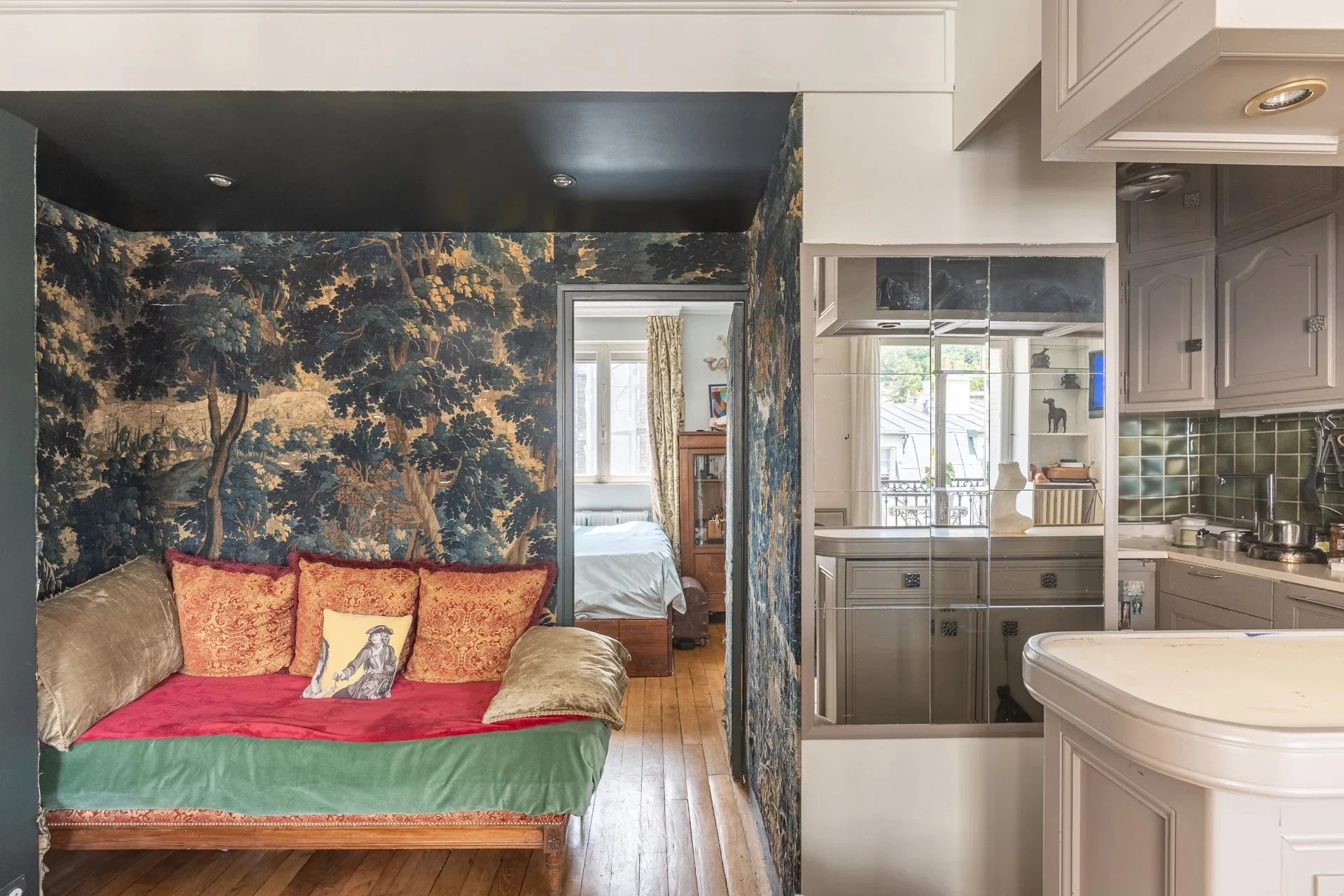 Picture of property: Filled with light with a view of Sacré-Cœur 9