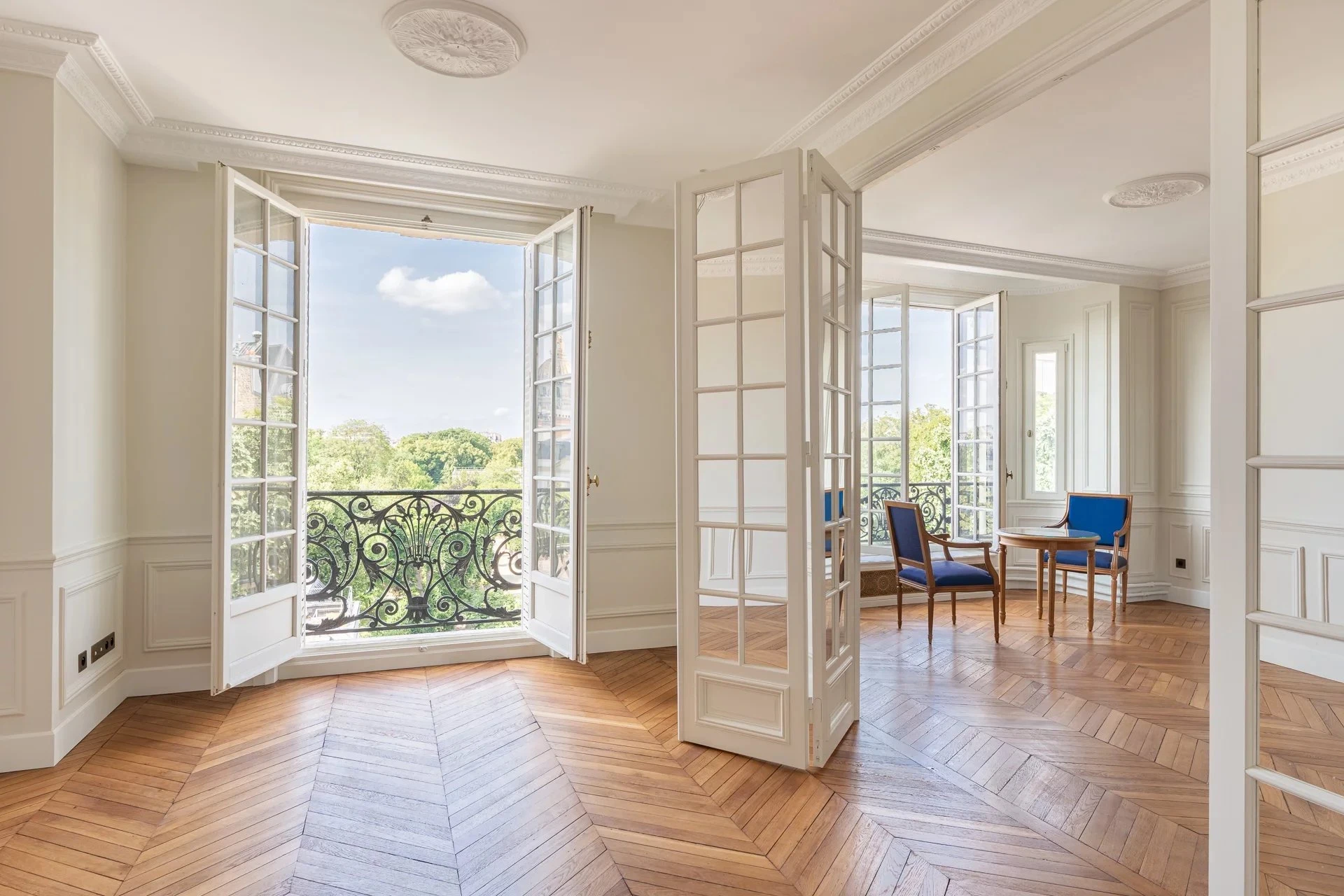 Image du bien : Entre Saint François Xavier et le Bon Marché 6