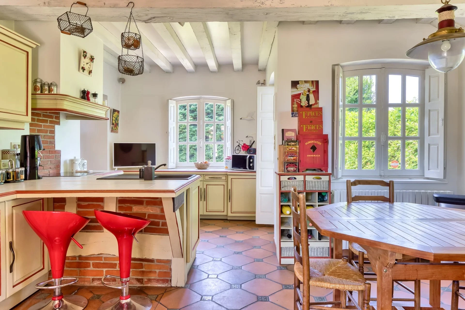 Advantages of property