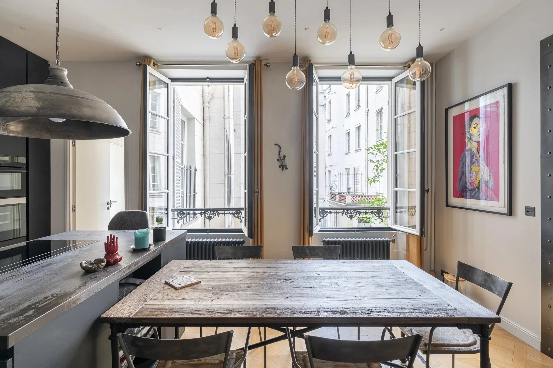 Picture of property: Renovated and redesigned family apartment 3