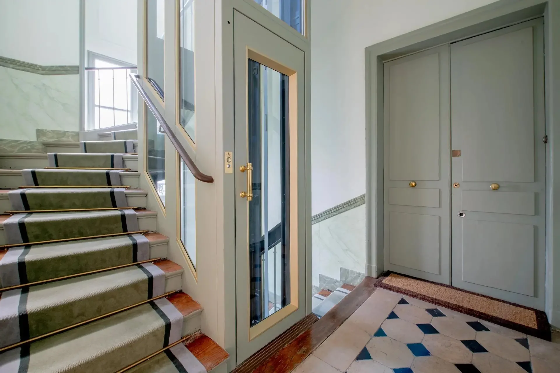 Image du bien : Très bel appartement familial, dans un immeuble historique du XVIIe siècle 10