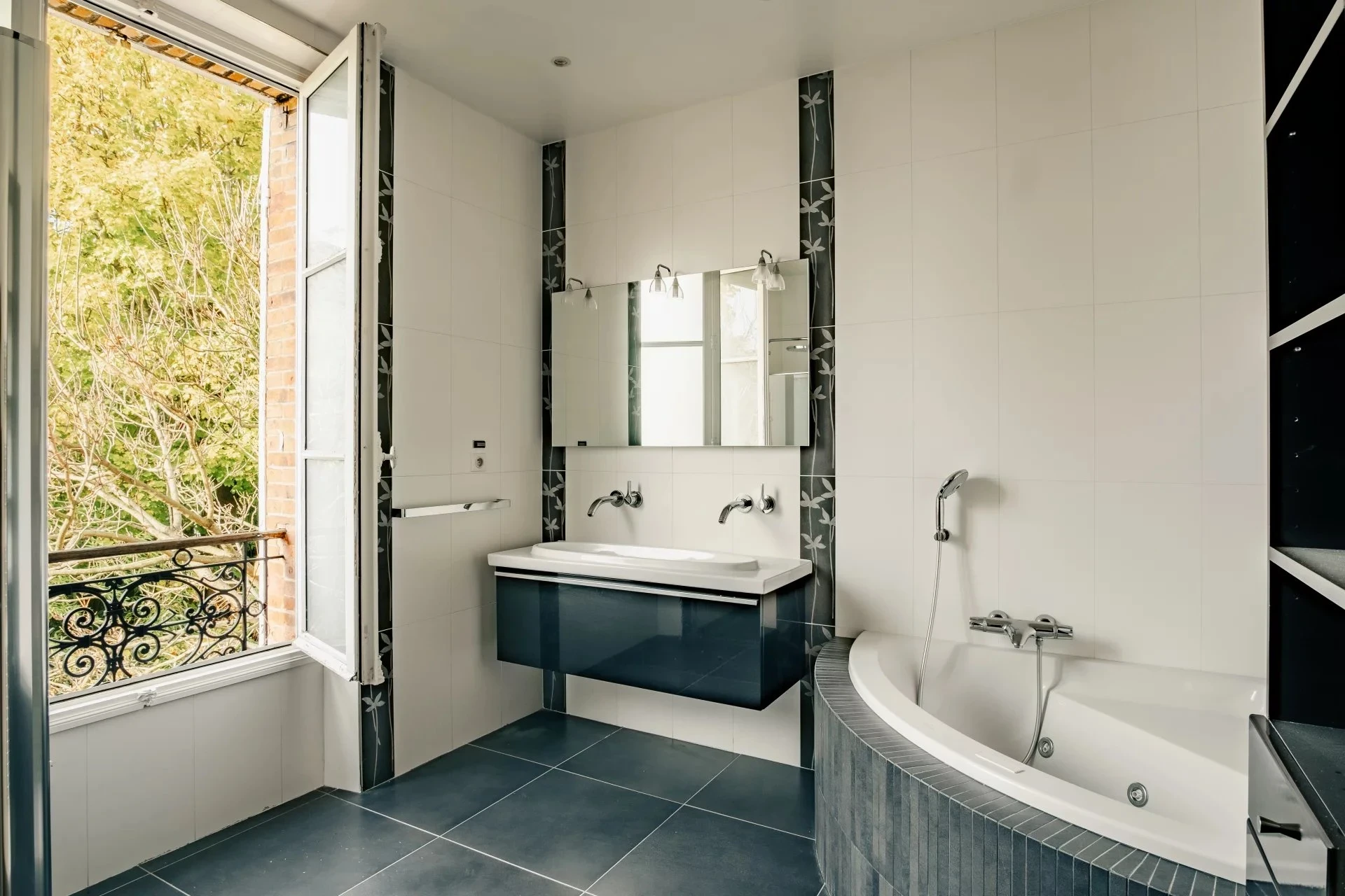 Image du bien : Quartier verdoyant et calme 5