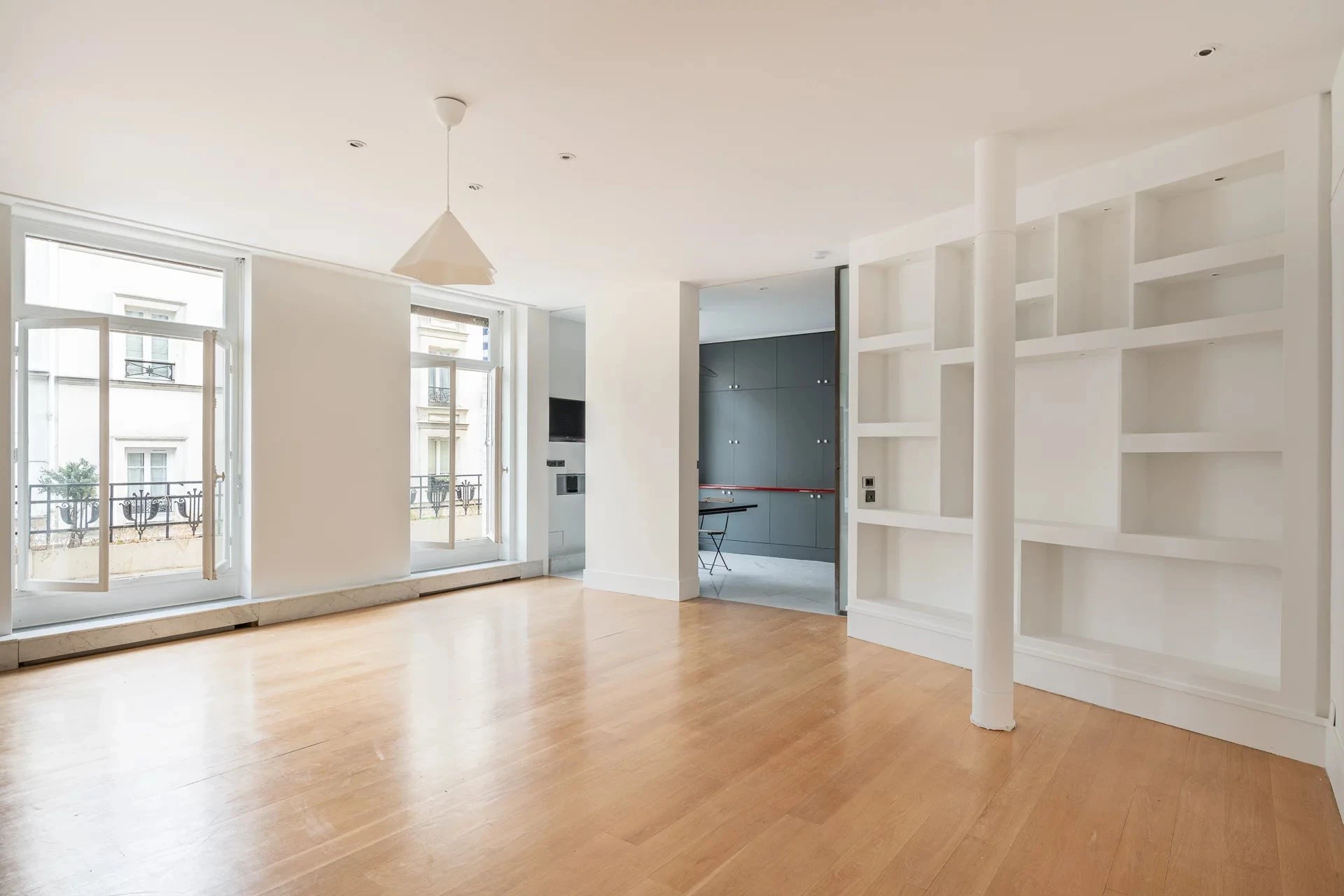 Image du bien : Appartement de réception au sein d'une copropriété iconique 11