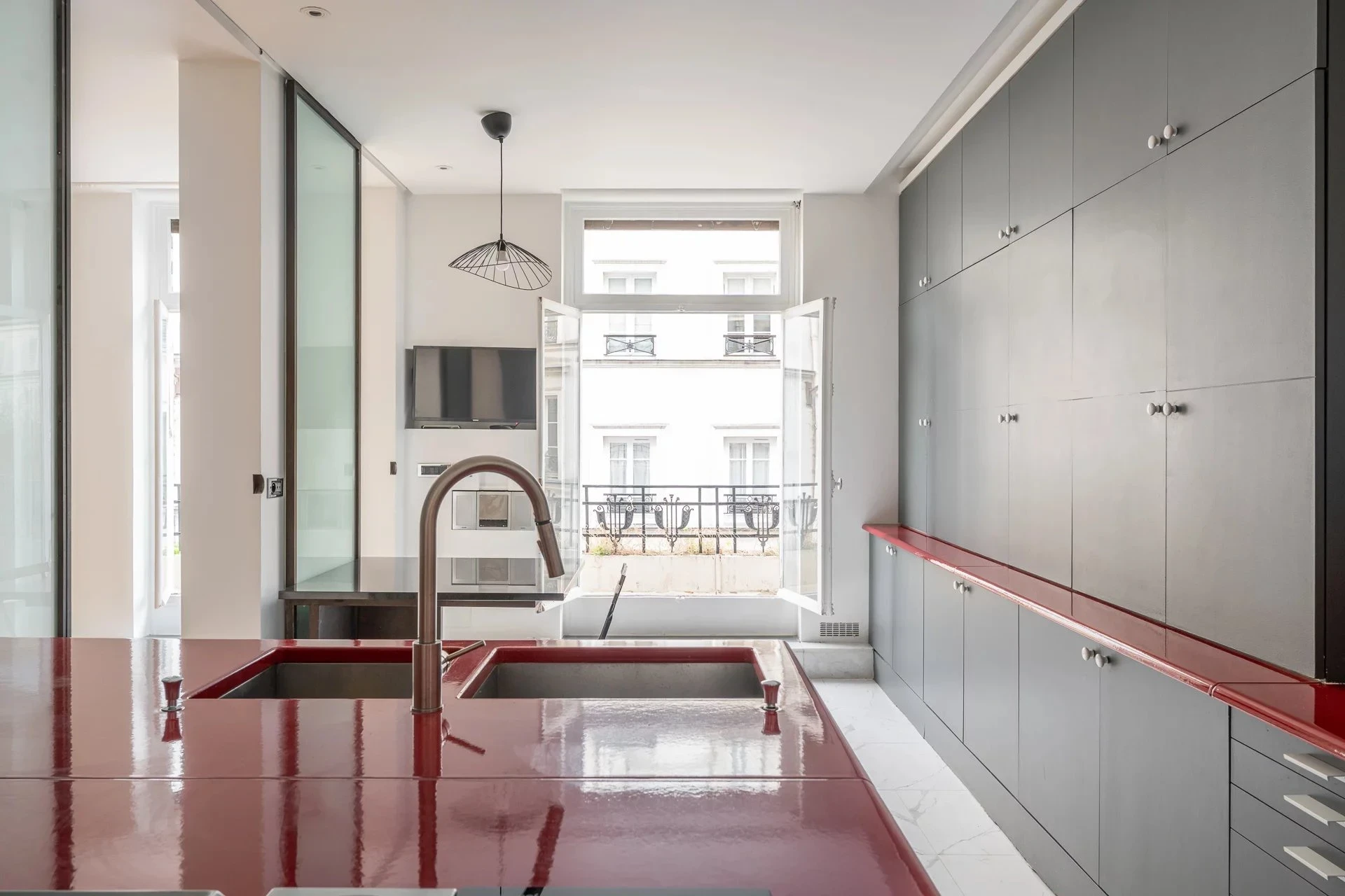 Image du bien : Appartement de réception au sein d'une copropriété iconique 18