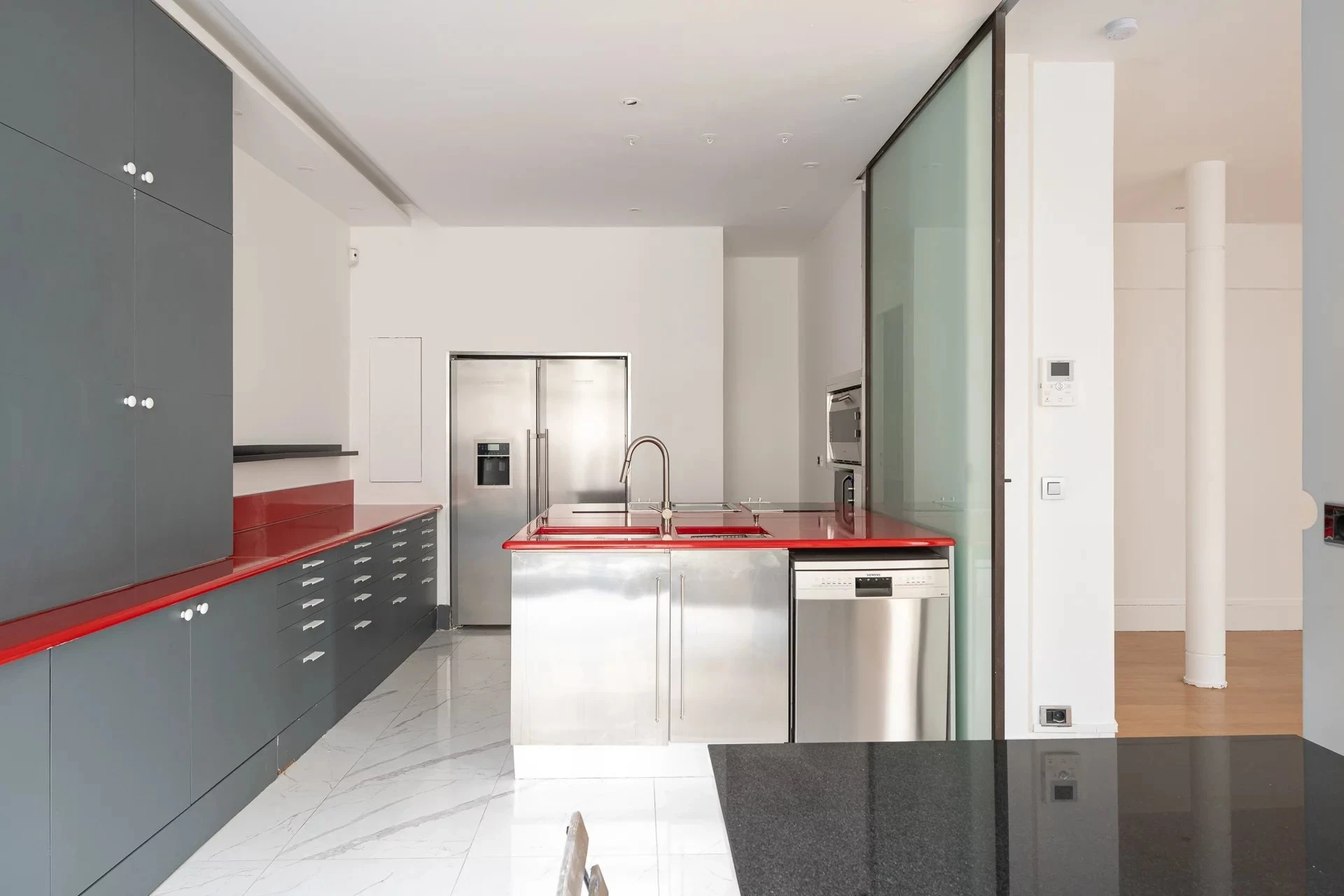 Image du bien : Appartement de réception au sein d'une copropriété iconique 17