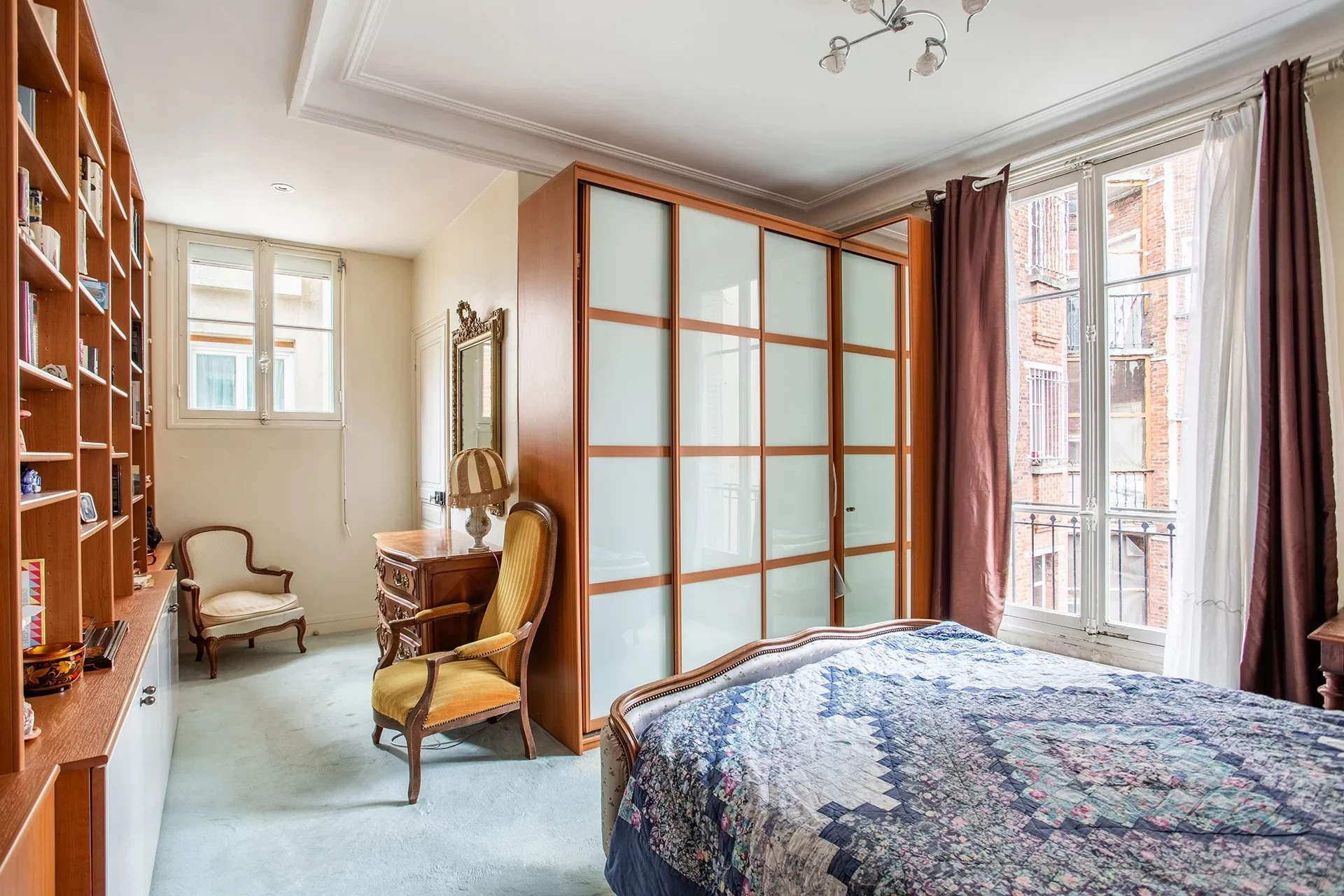 Picture of property: Superb family apartment in the Latin Quarter 9