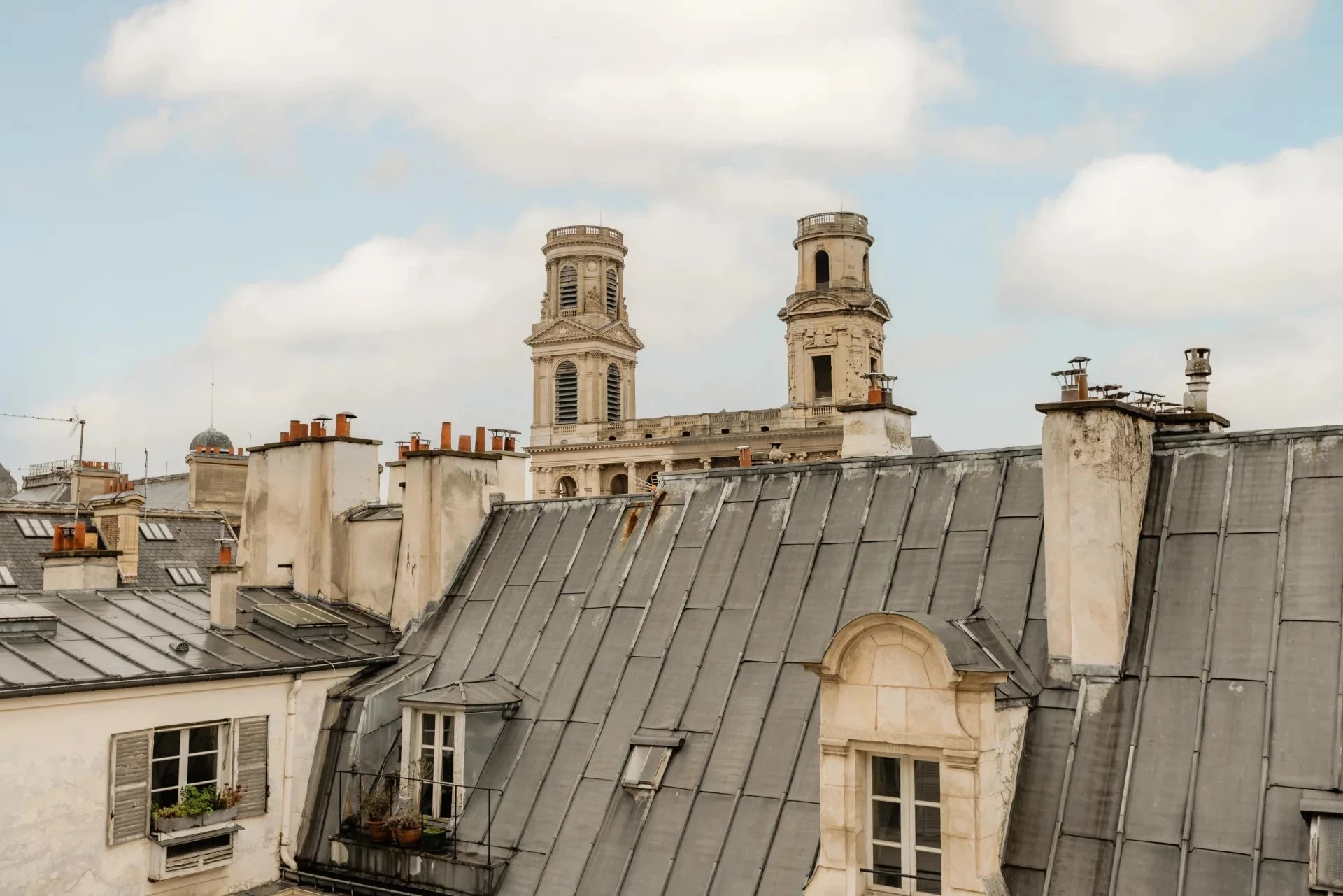 Exclusivité - Rue Madame