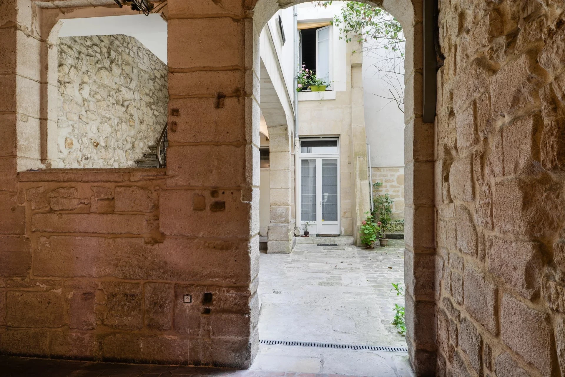 Picture of property:  11