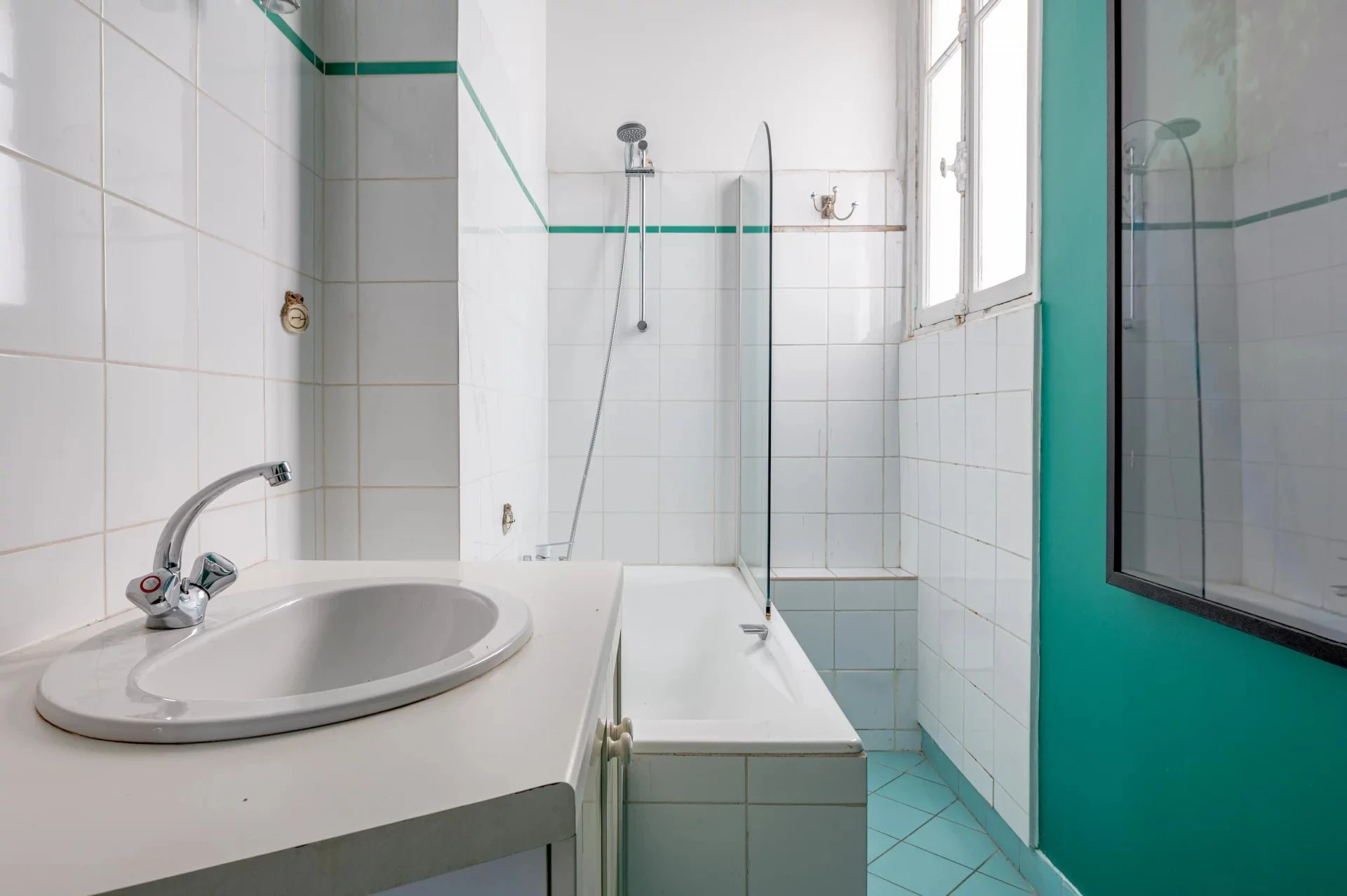 Picture of property:  15