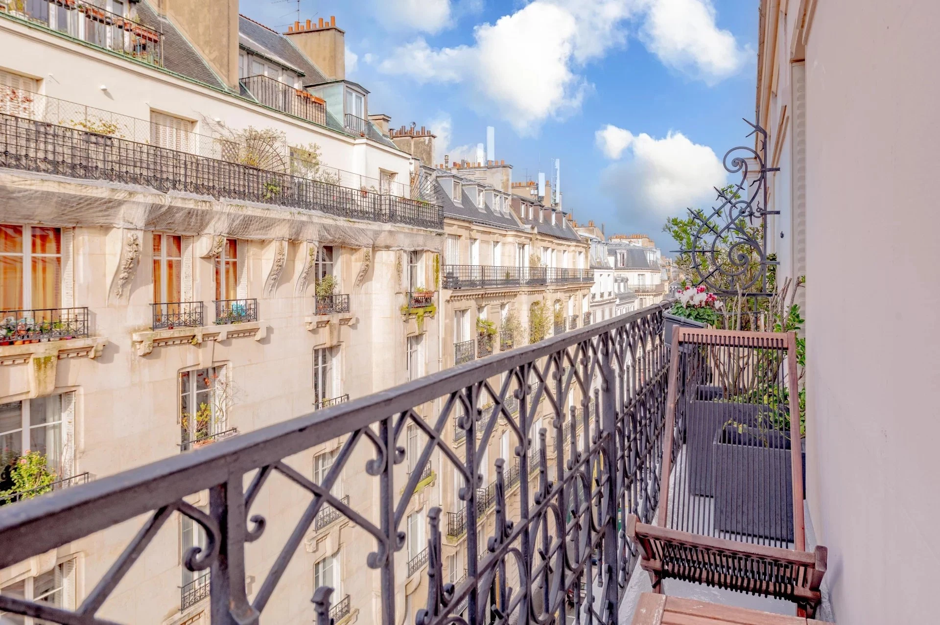 À quelques pas du Jardin du Luxembourg