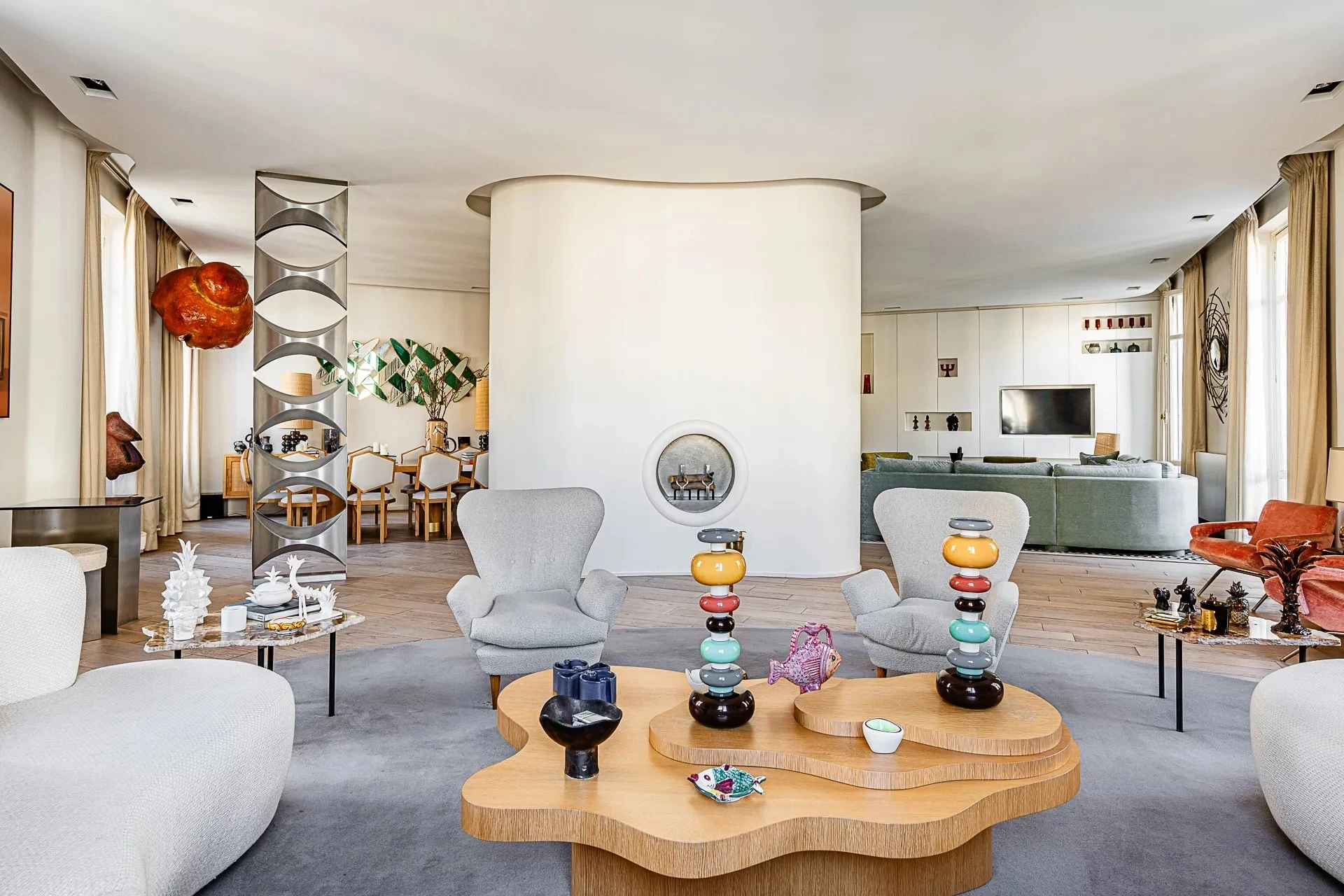 Picture of property: Exceptional apartment, renovated, Parc Monceau 7