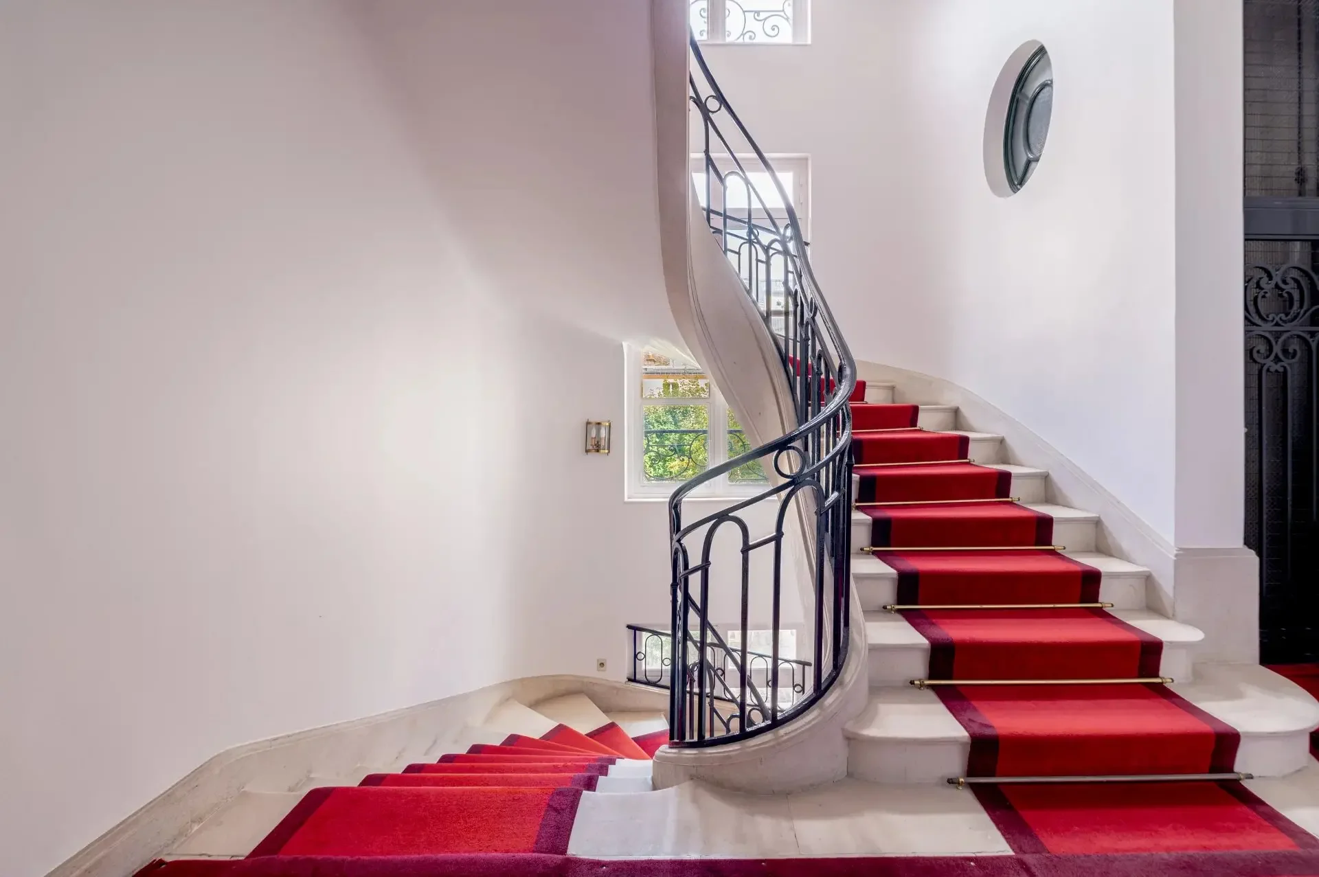 Image du bien : Appartement d'exception avec grande terrasse au calme abolu 19