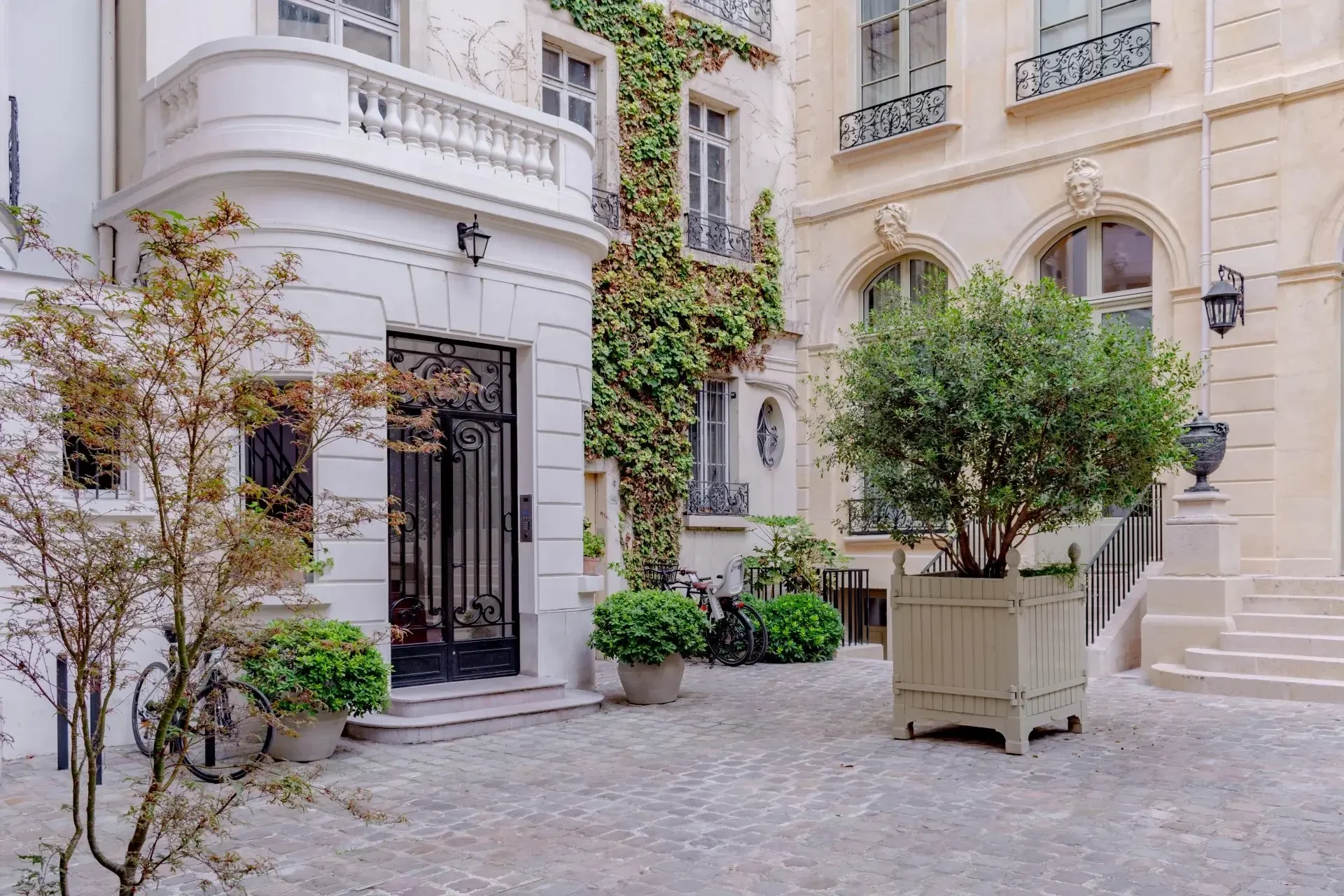 Image du bien : Appartement d'exception avec grande terrasse au calme abolu 18