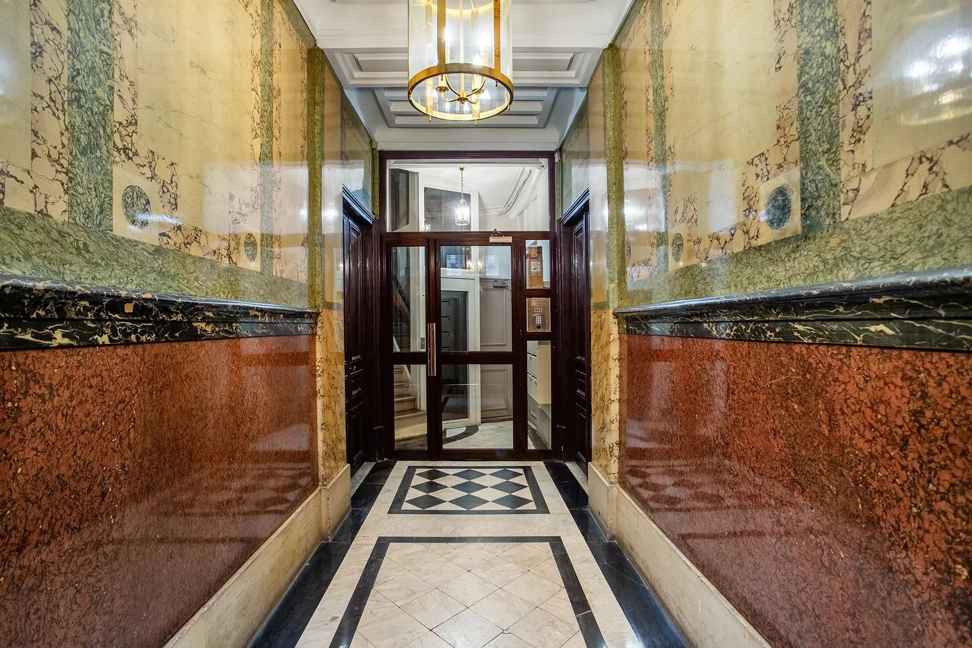 Picture of property:  10