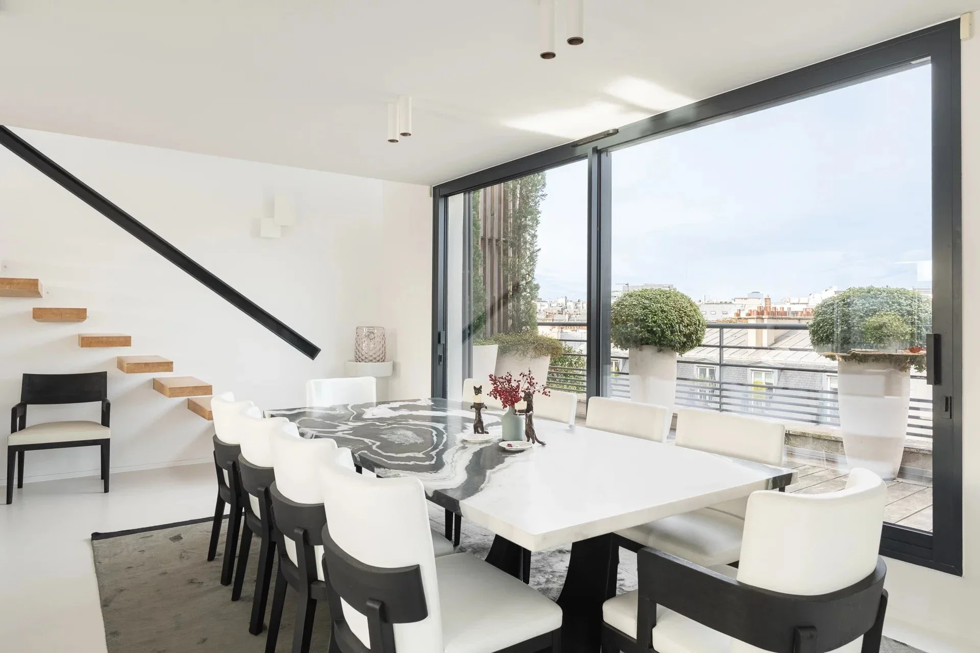 Image du bien : Splendide penthouse en duplex avec terrasses et vues 9