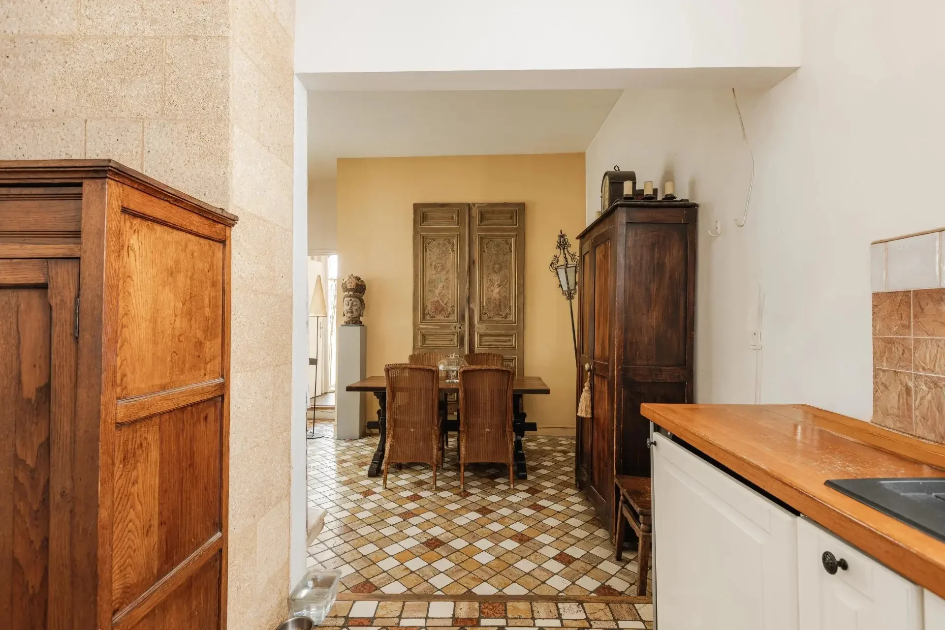 Picture of property:  4