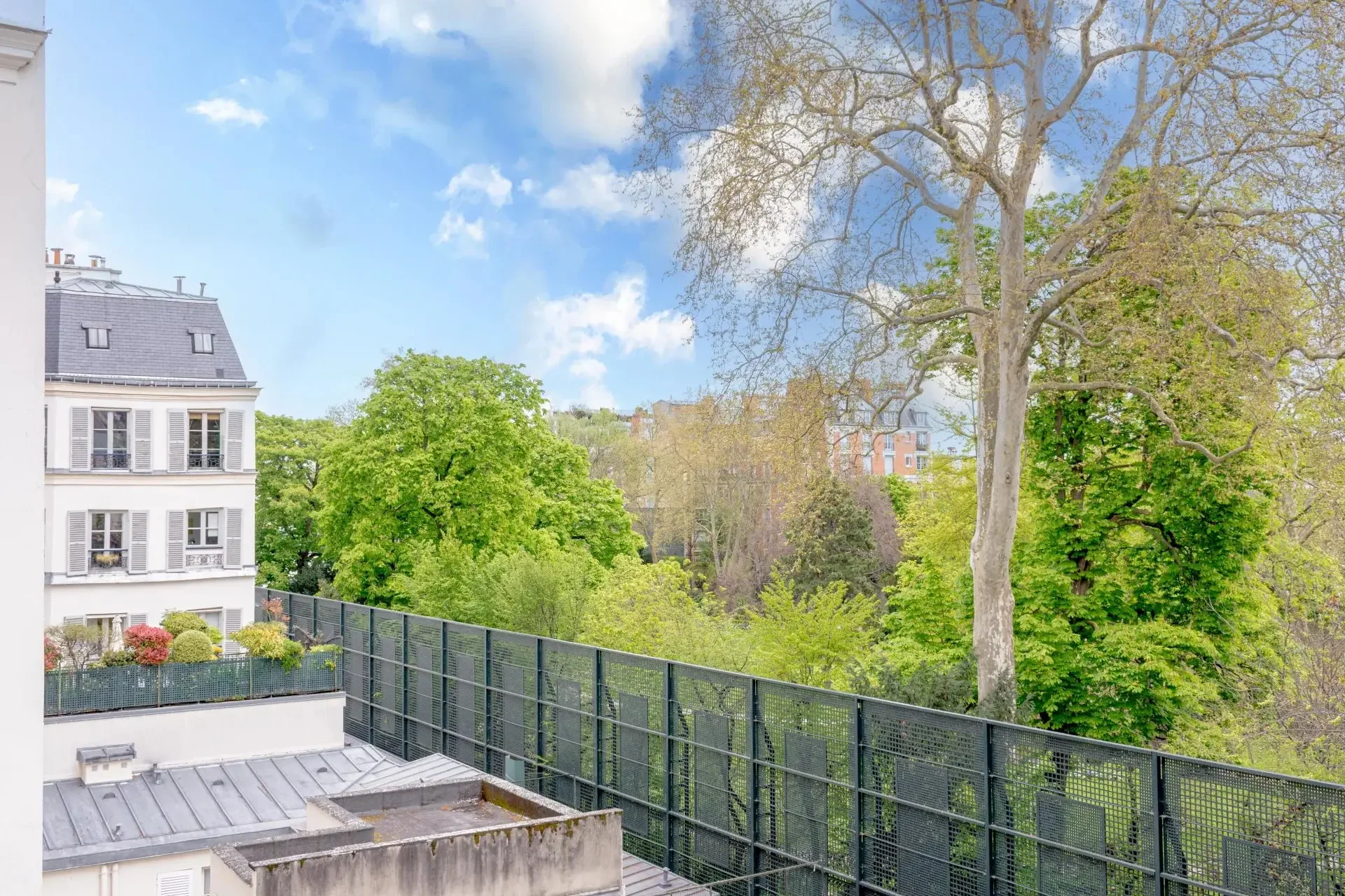 Image du bien : Appartement traversant aux vues magiques 2