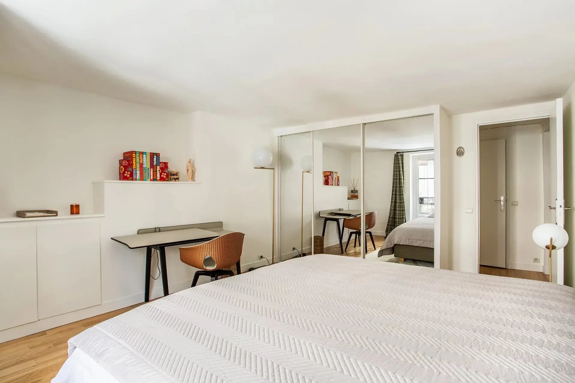 Picture of property:  4