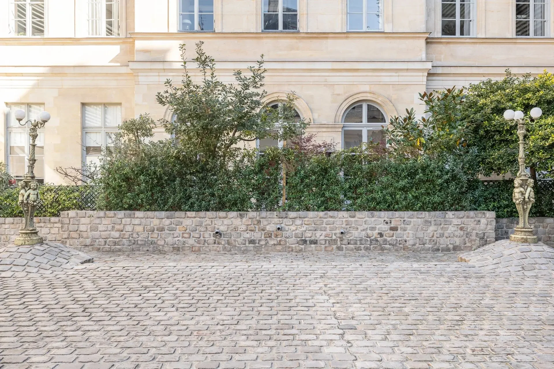 Image du bien : Appartement lumineux et ensoleillé avec jardin 3