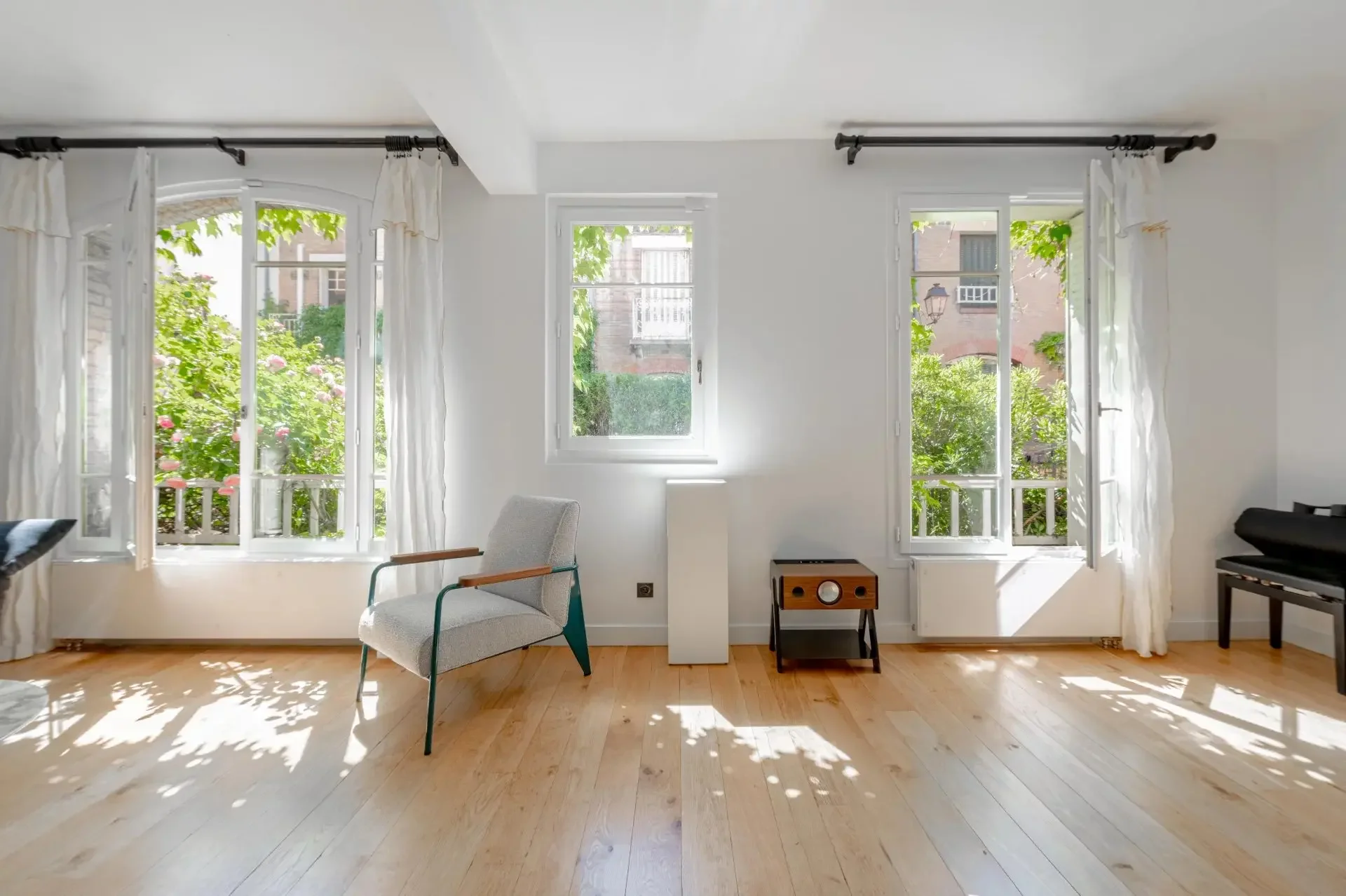 Image du bien : Une adresse discrète pour une clientèle en quête de qualité de vie 4