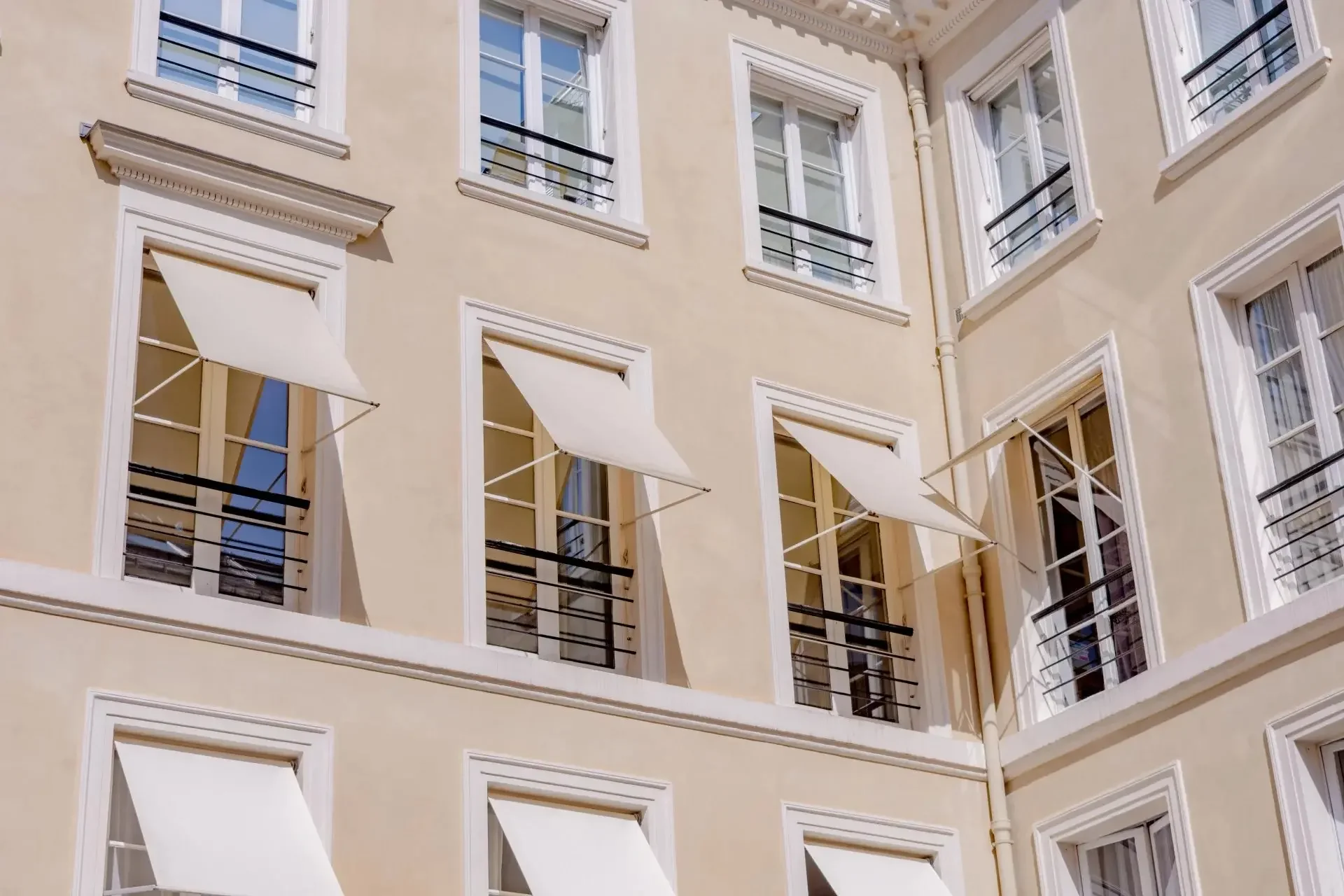 Advantages of property