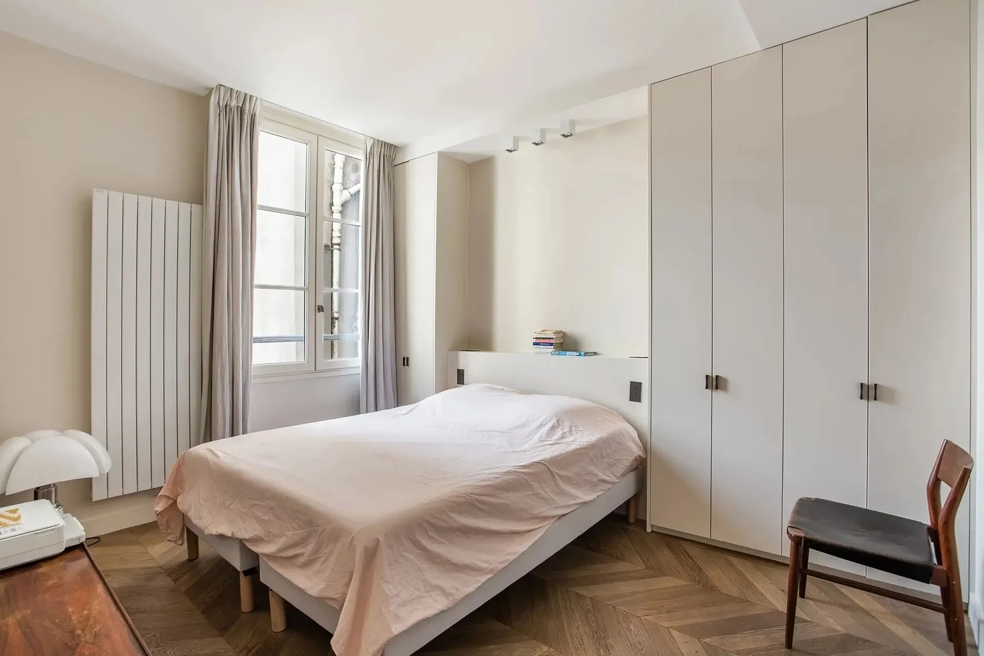 Image du bien : Au cœur du 7e arrondissement, élégant appartement de trois chambres 13