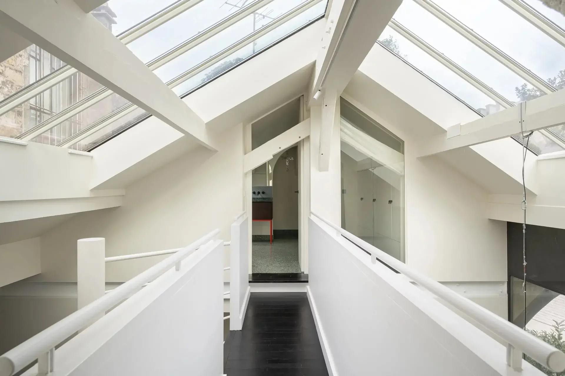 Picture of property: Elegance, privacy and timeless charm in one of Paris’s most coveted addresses. 15
