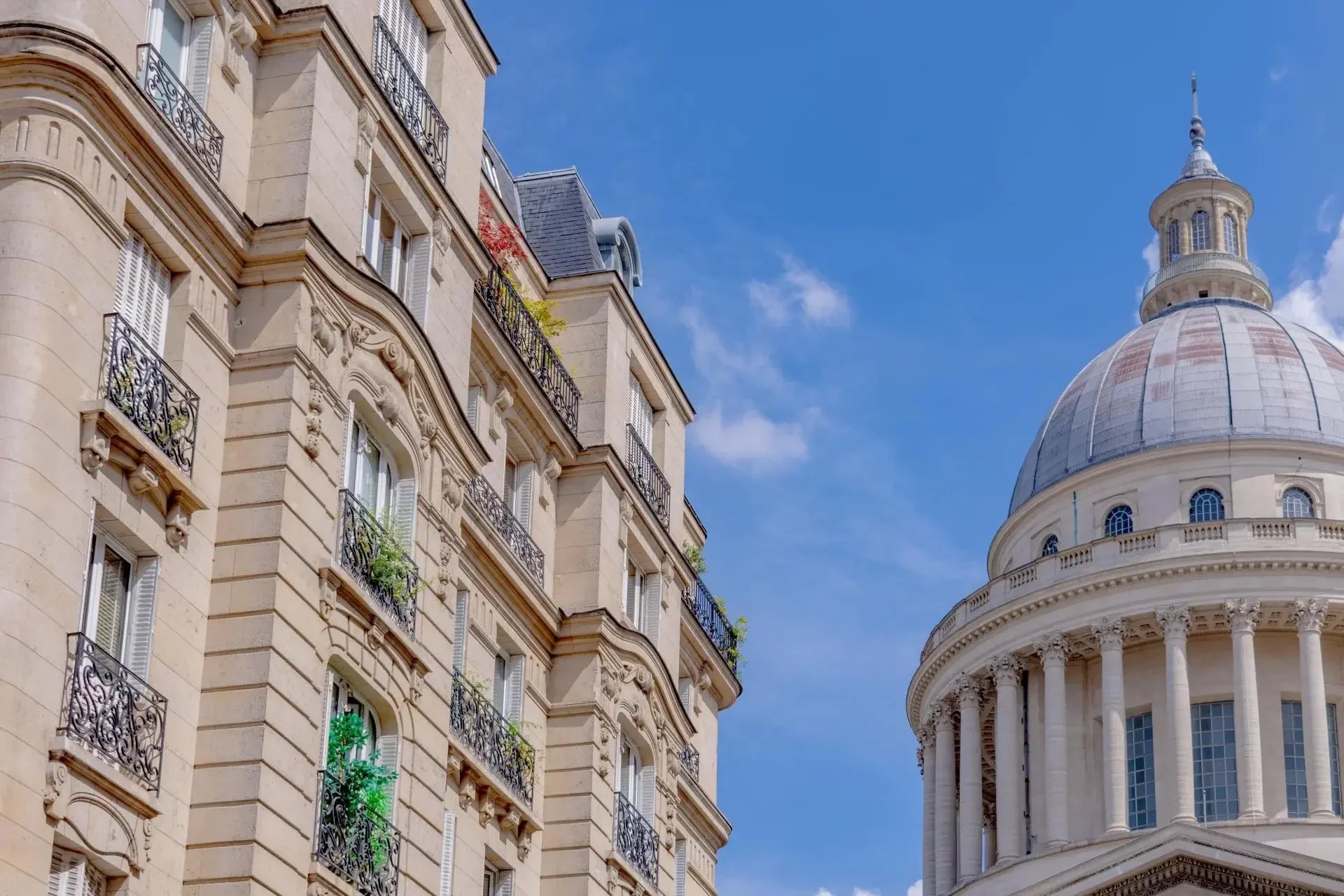 Picture of property: Apartment renovated throughout - Panthéon 7