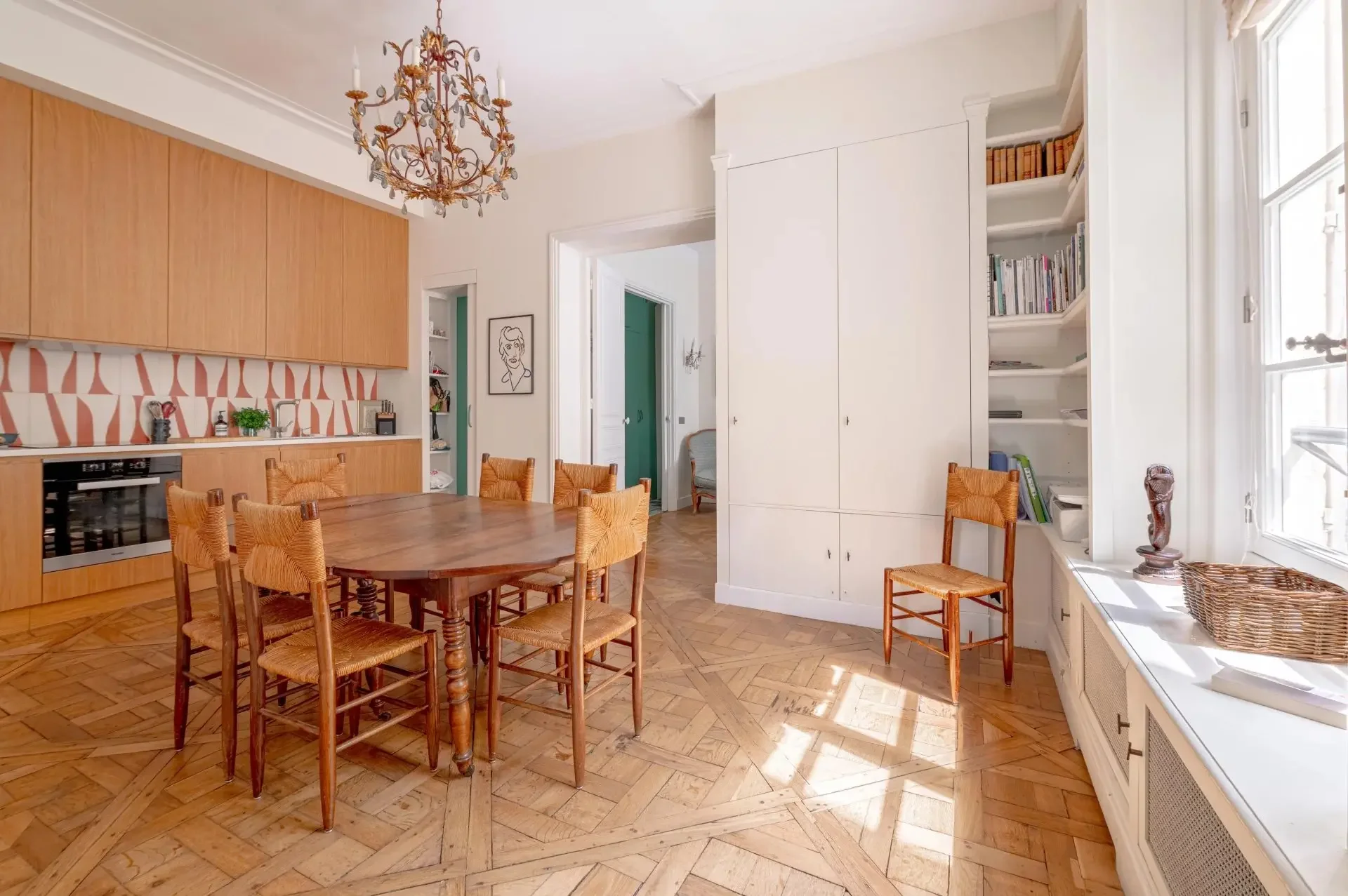 Picture of property: Rue de Verneuil - Apartment overlooking gardens 4