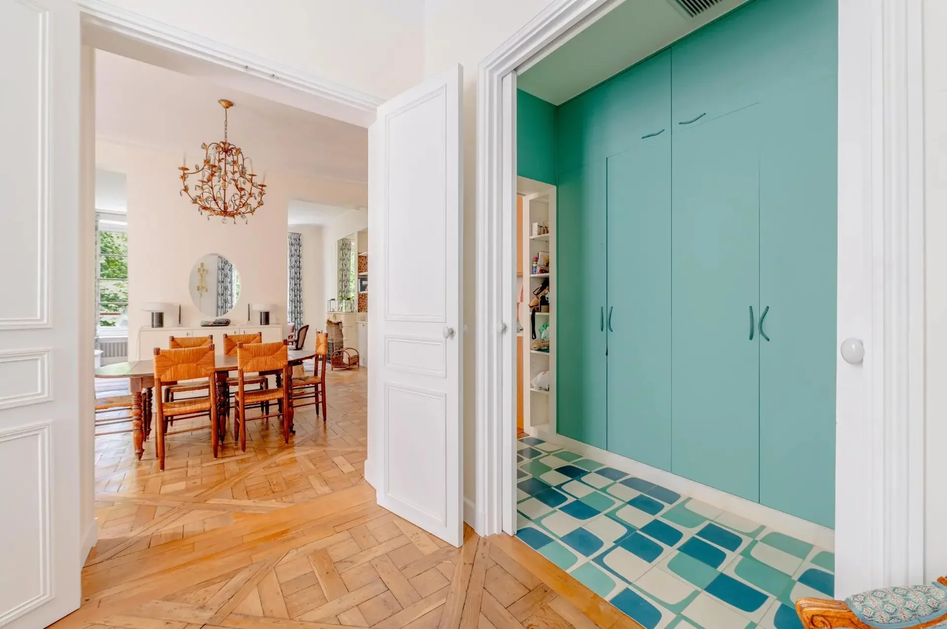 Picture of property: Rue de Verneuil - Apartment overlooking gardens 23