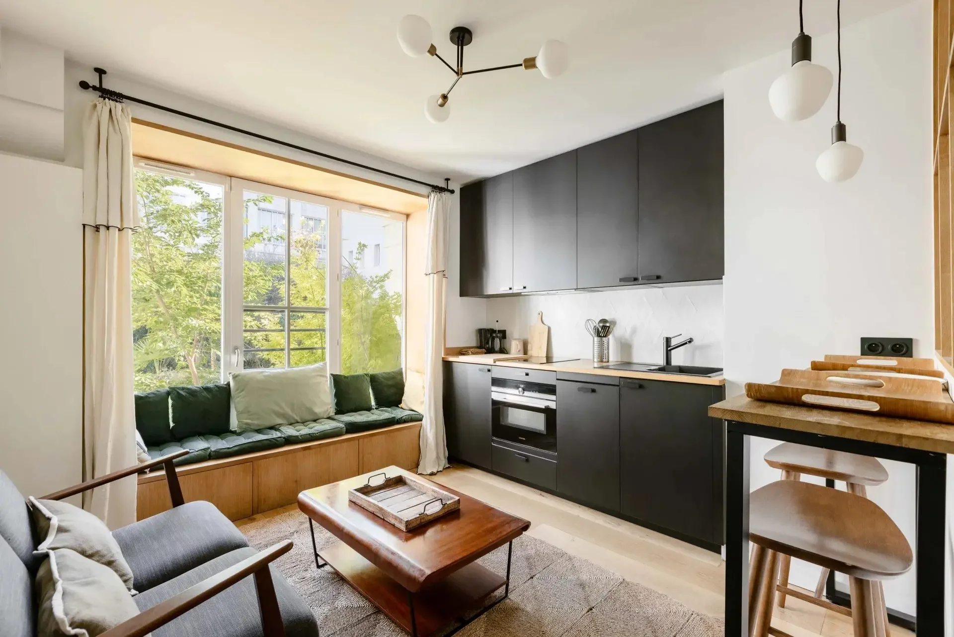 Picture of property:  12