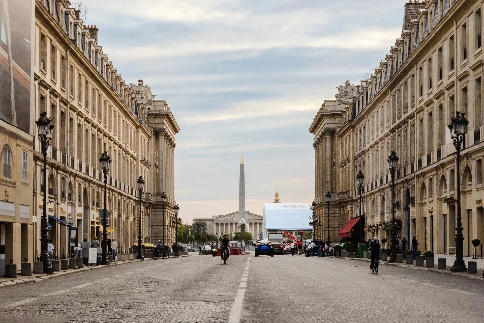 Appartement 6 pièces 220 m² · à Paris · 219,7 m² · 9 100 000 €